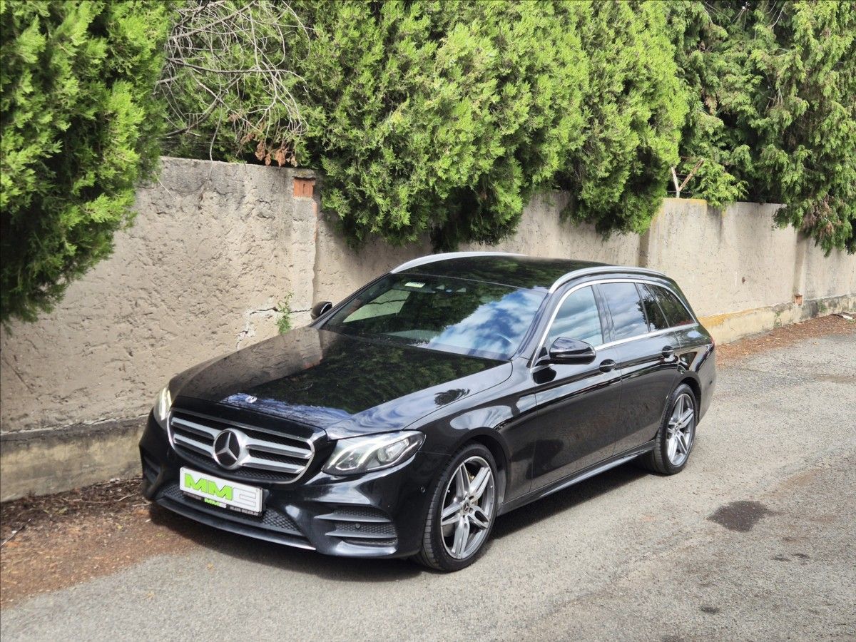 Mercedes-Benz Třídy E, 220d*4M*AMG*head-up*webast