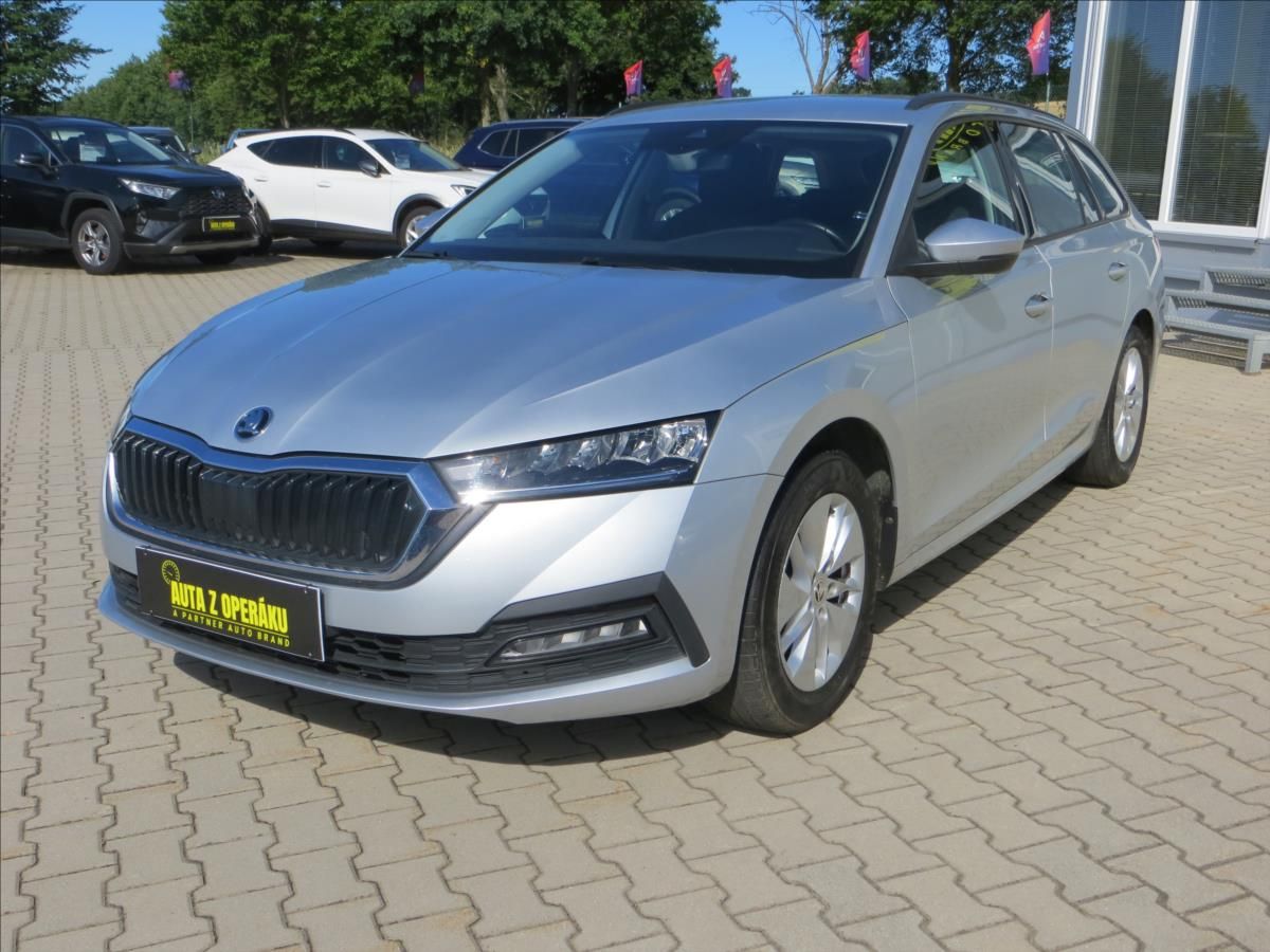Škoda Octavia, 2,0 TDI Ambition Combi ČR - fotka 3