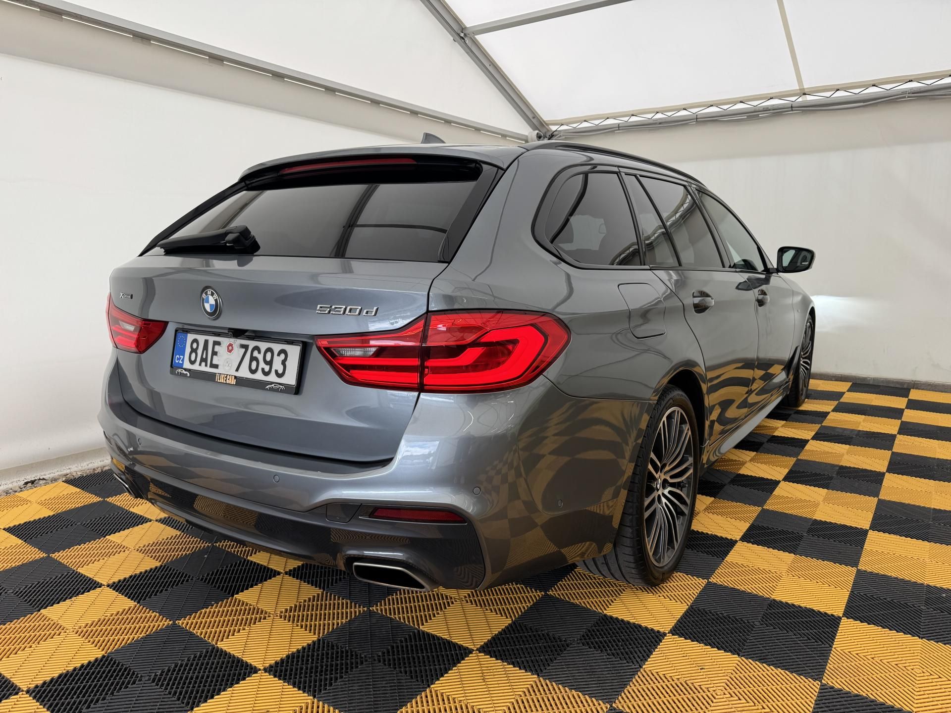 BMW Řada 5, 530d*195kw*4x4*CZ*M-Paket*DPH* - fotka 5