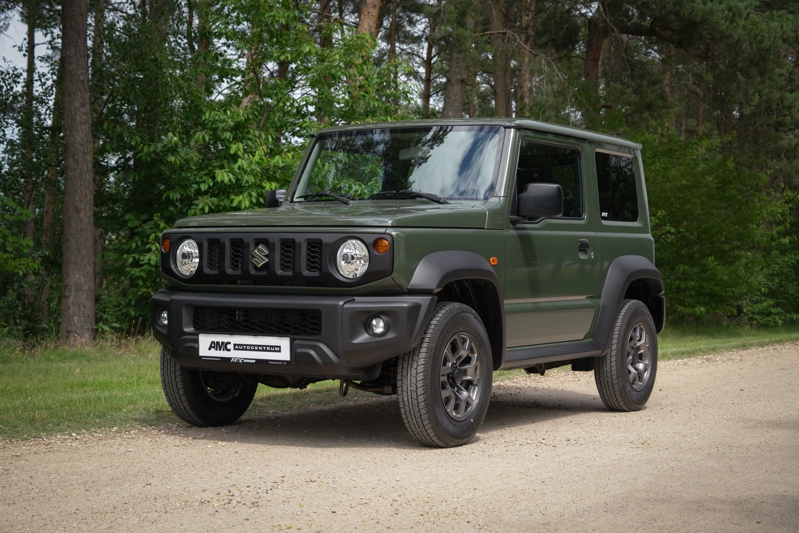 Suzuki Jimny, 1.5 GL, automat + záruka