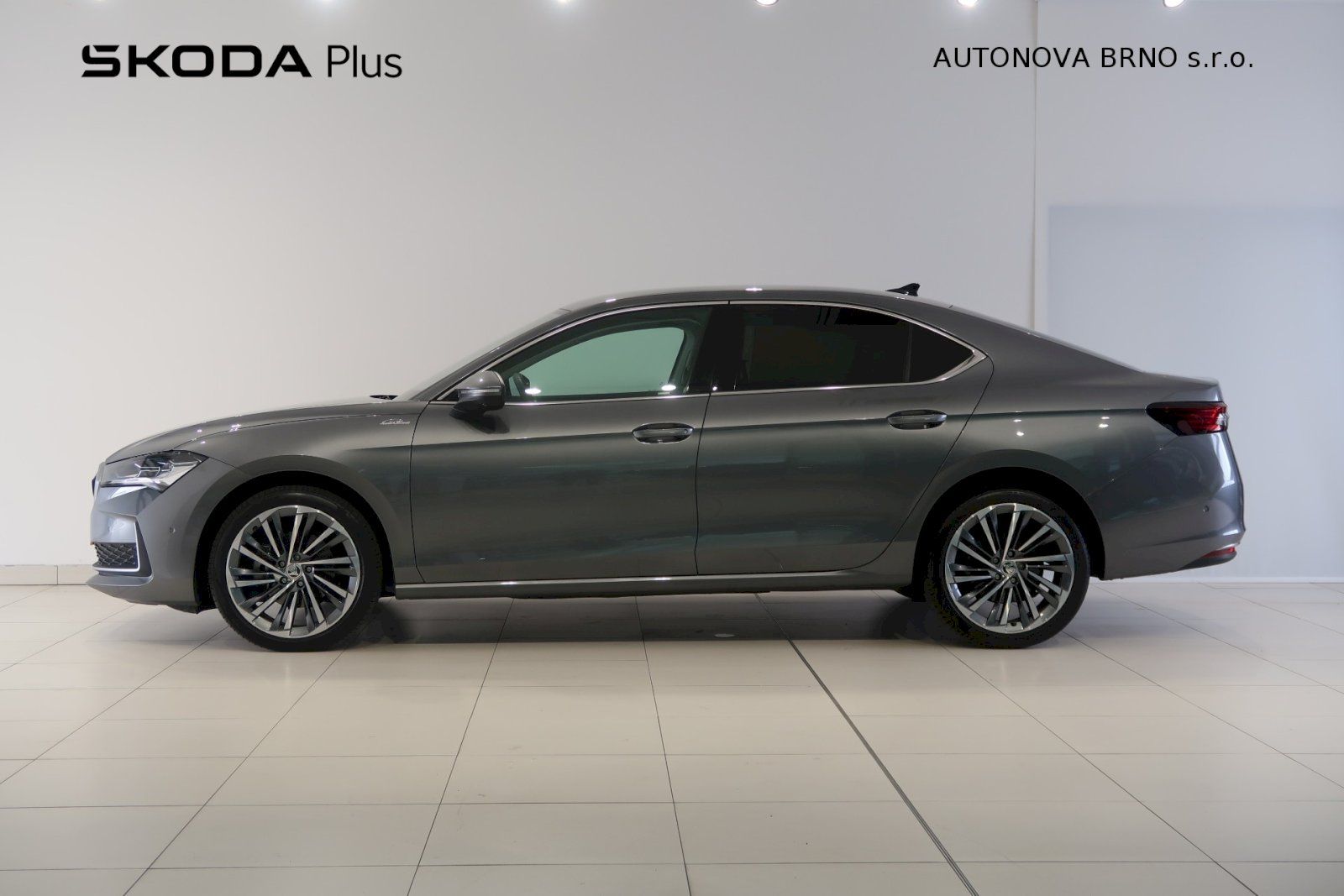 Škoda Superb, 2.0 TDI 110kW L&K - fotka 3