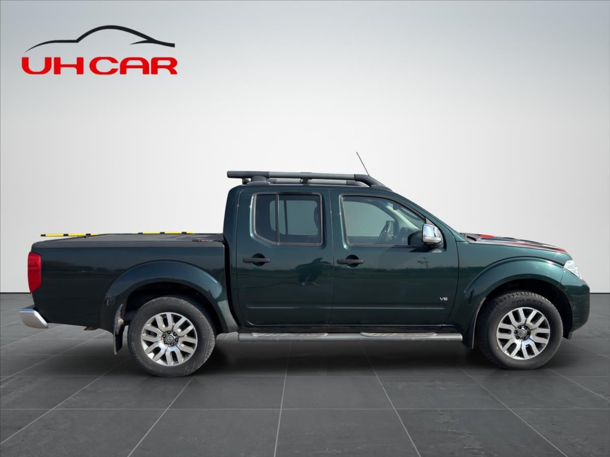Nissan Navara, 3,0 170KW  Double Cab V6 Autom - fotka 4