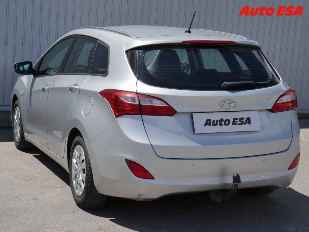 Hyundai i30, 1.6 CRDi,ČR - fotka 6