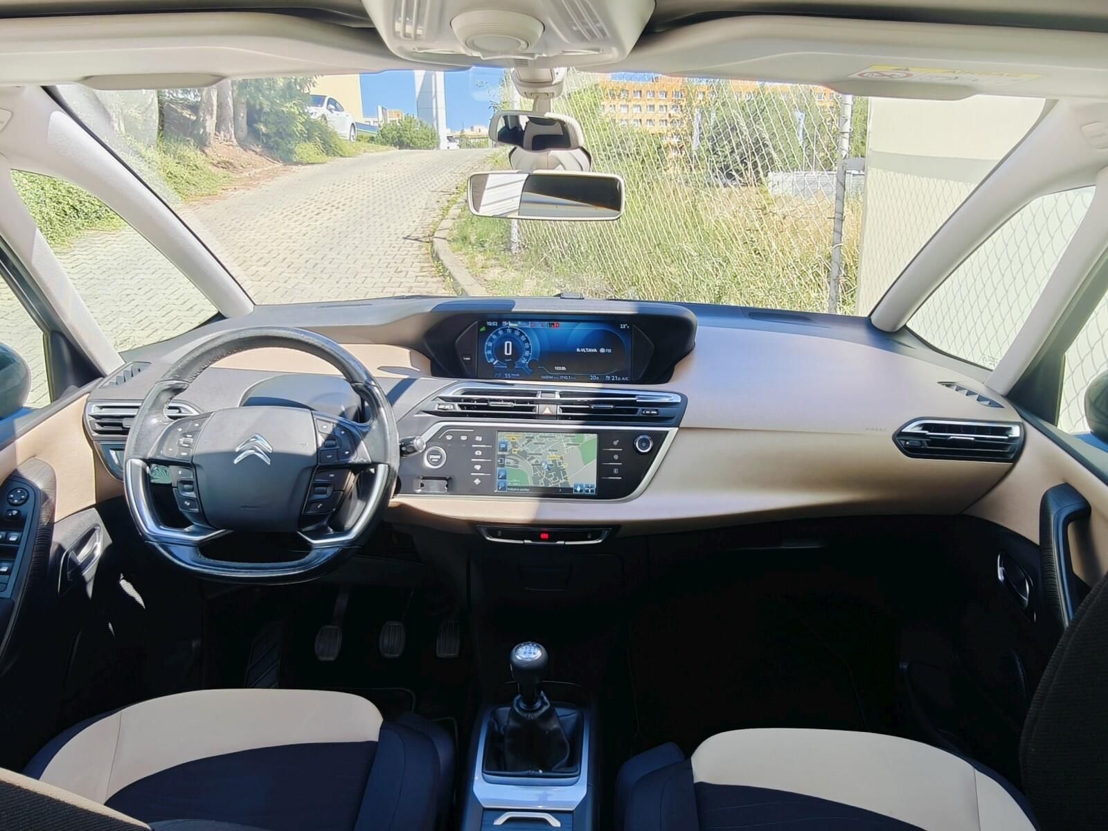 Citroën C4 Picasso, 1,6 e-HDI 85 kW Intensive - fotka 6