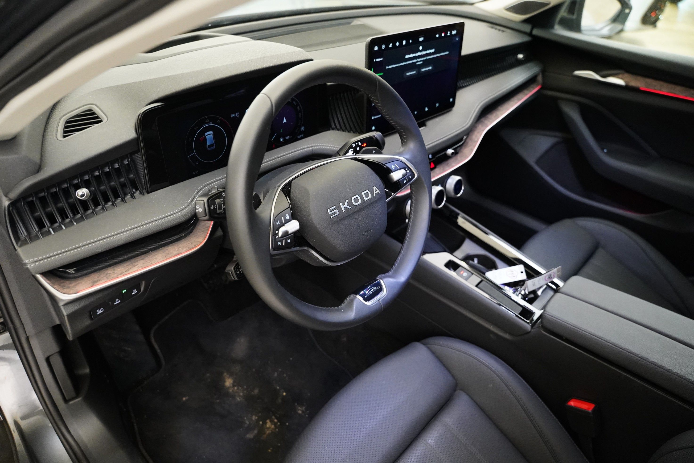 Škoda Superb, 2.0 TDI 142 kW DSG 4x4 L&K - fotka 5
