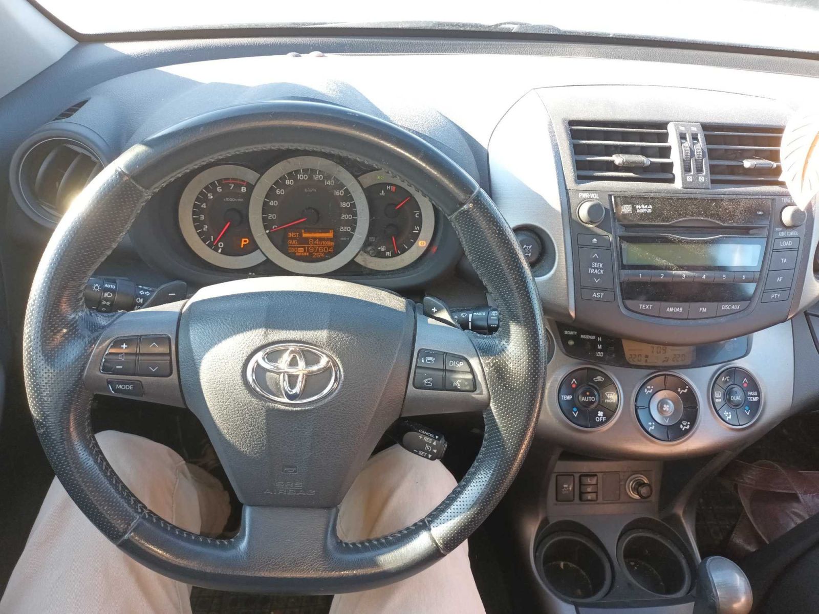 Toyota Rav4, 2.0 VVT-i, 4X4, Automat - fotka 3