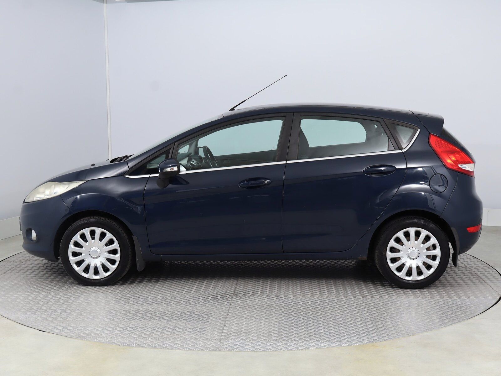 Ford Fiesta, 1.25, Serv.kniha, servisované - fotka 3