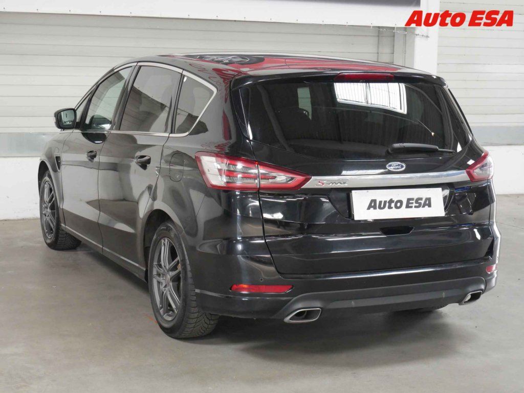 Ford S-MAX, 2.0 TDCi,2.maj,ČR,AT - fotka 4