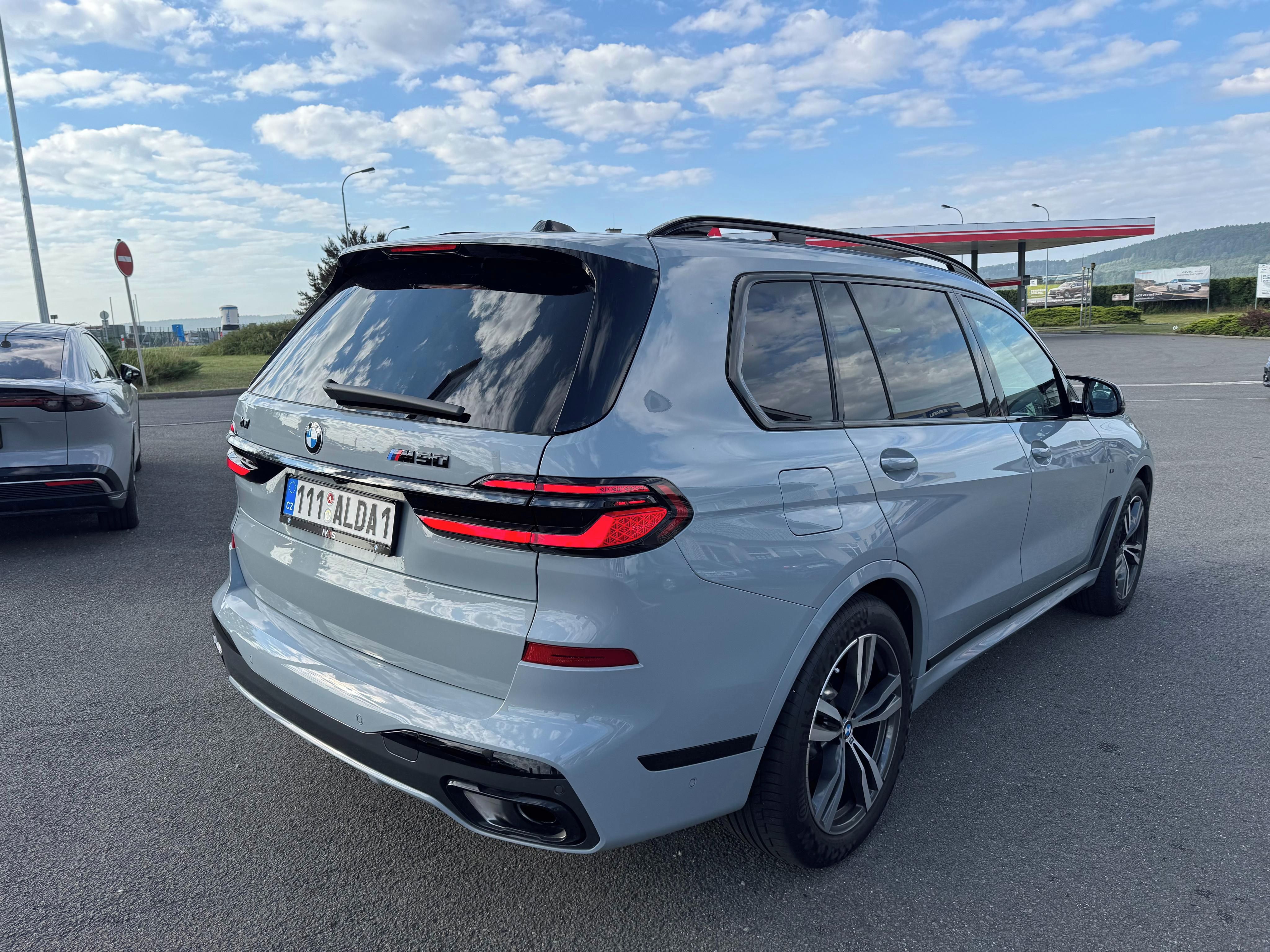 BMW X7, xDrive40d - fotka 4