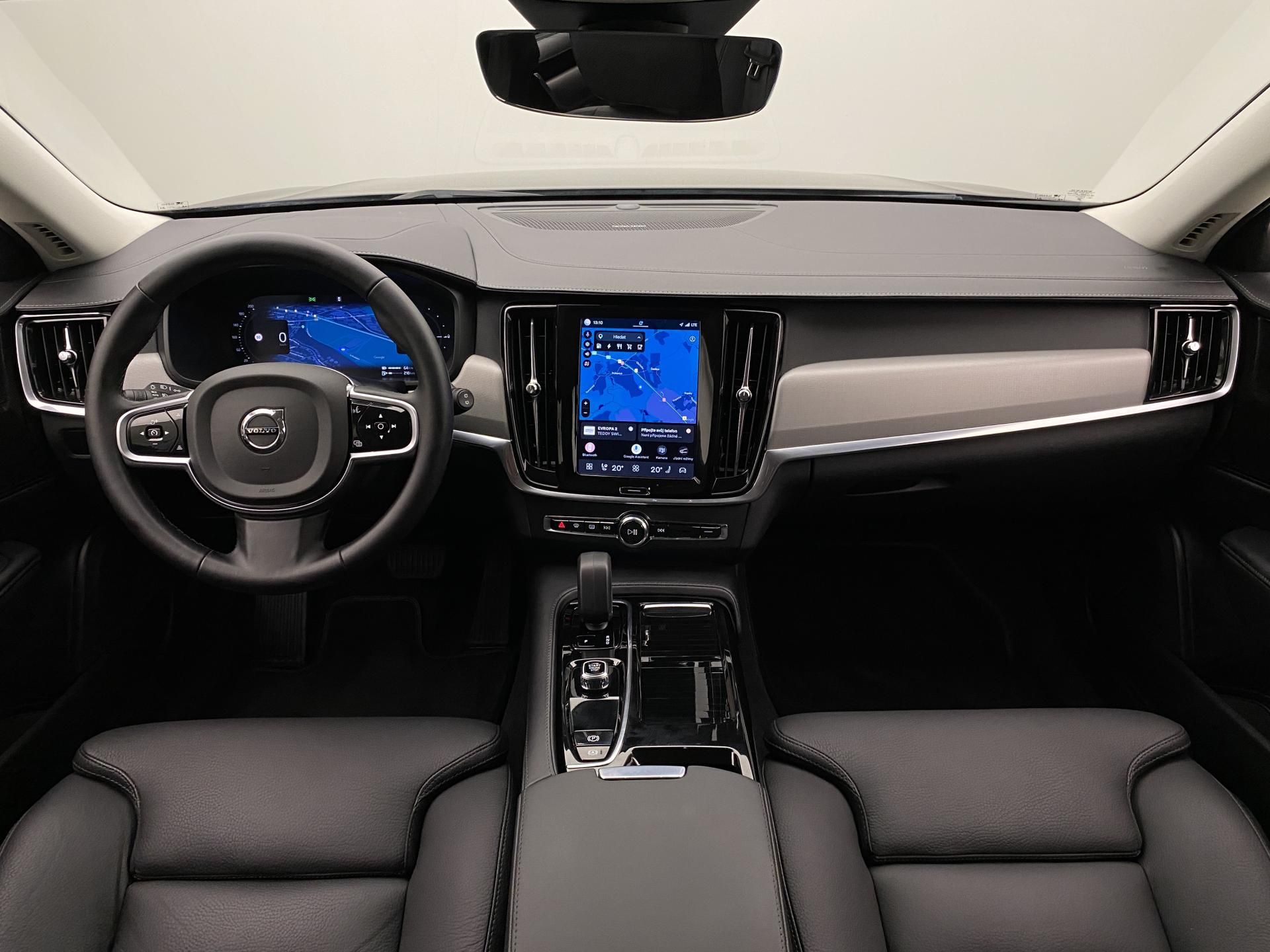 Volvo V90, T6 AWD RECHARGE BRIGHT PLUS - fotka 2