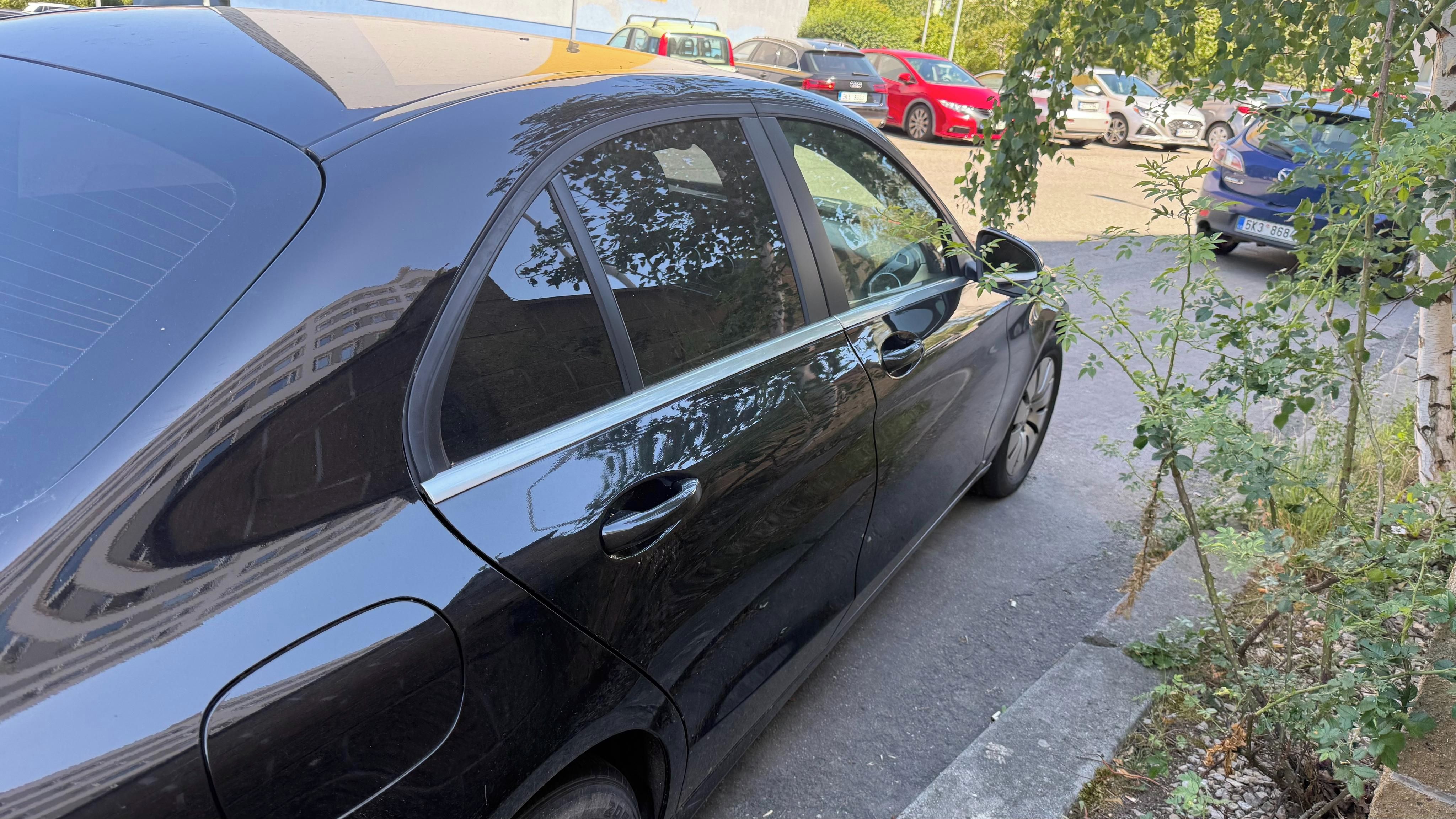 Mercedes-Benz Třídy C, Mercedes C220D - fotka 5