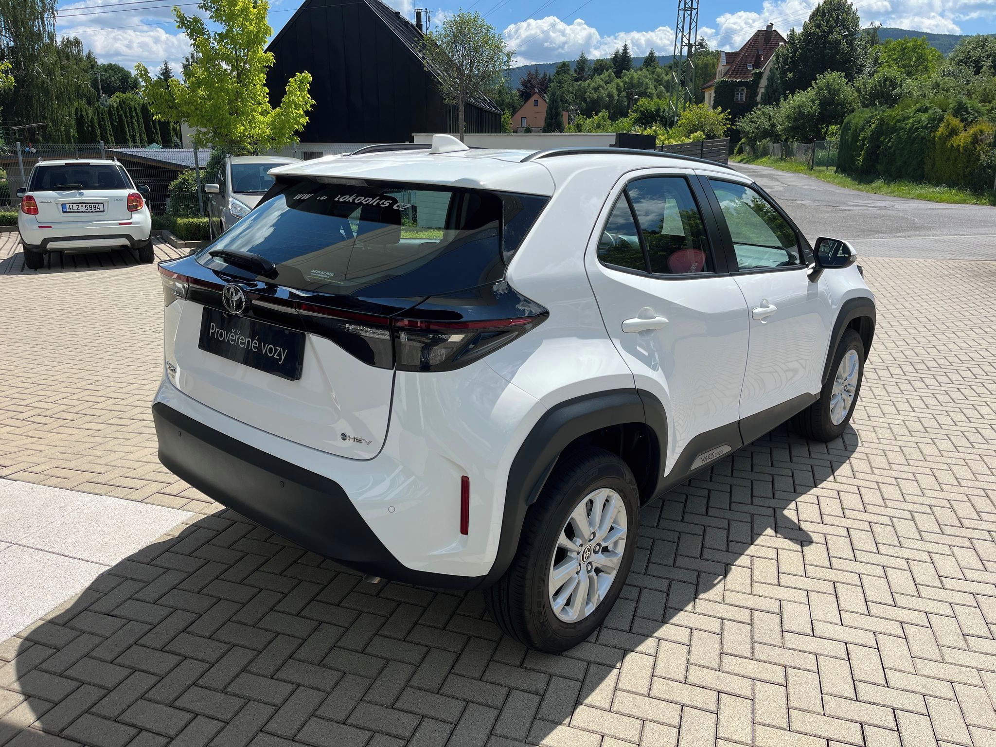 Toyota Yaris Cross, 1.5 Hybrid e-CVT Comfort - fotka 6