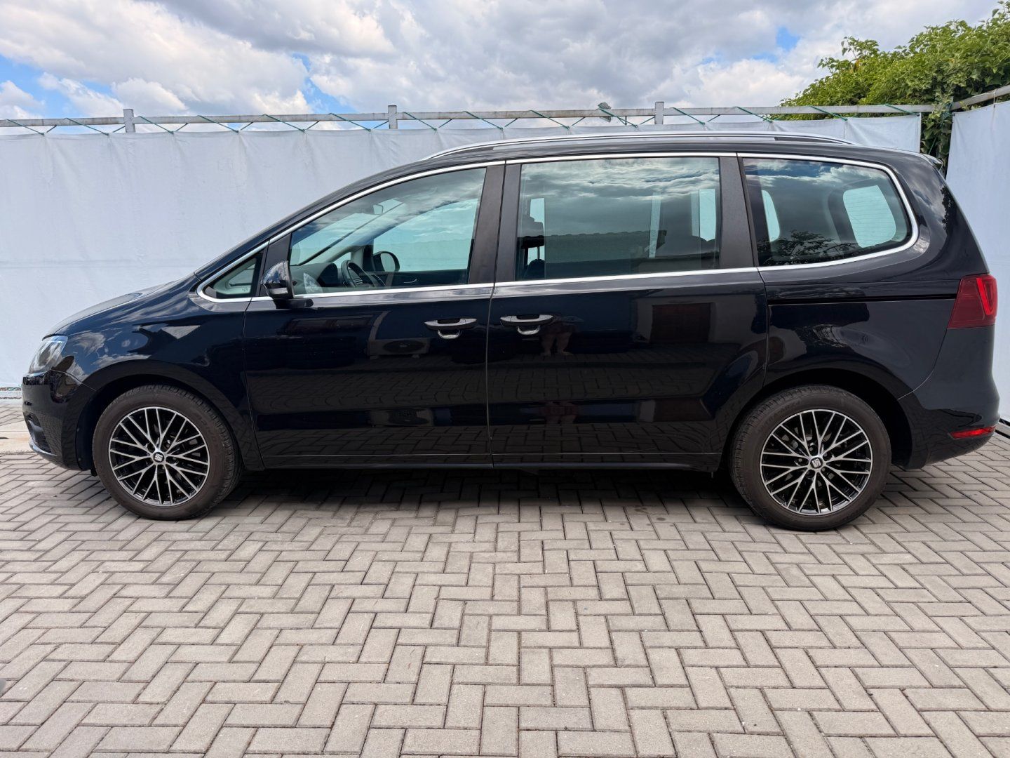 Seat Alhambra, 2.0TDI 4x4*SERV. KNIHA*KAMERA* - fotka 3