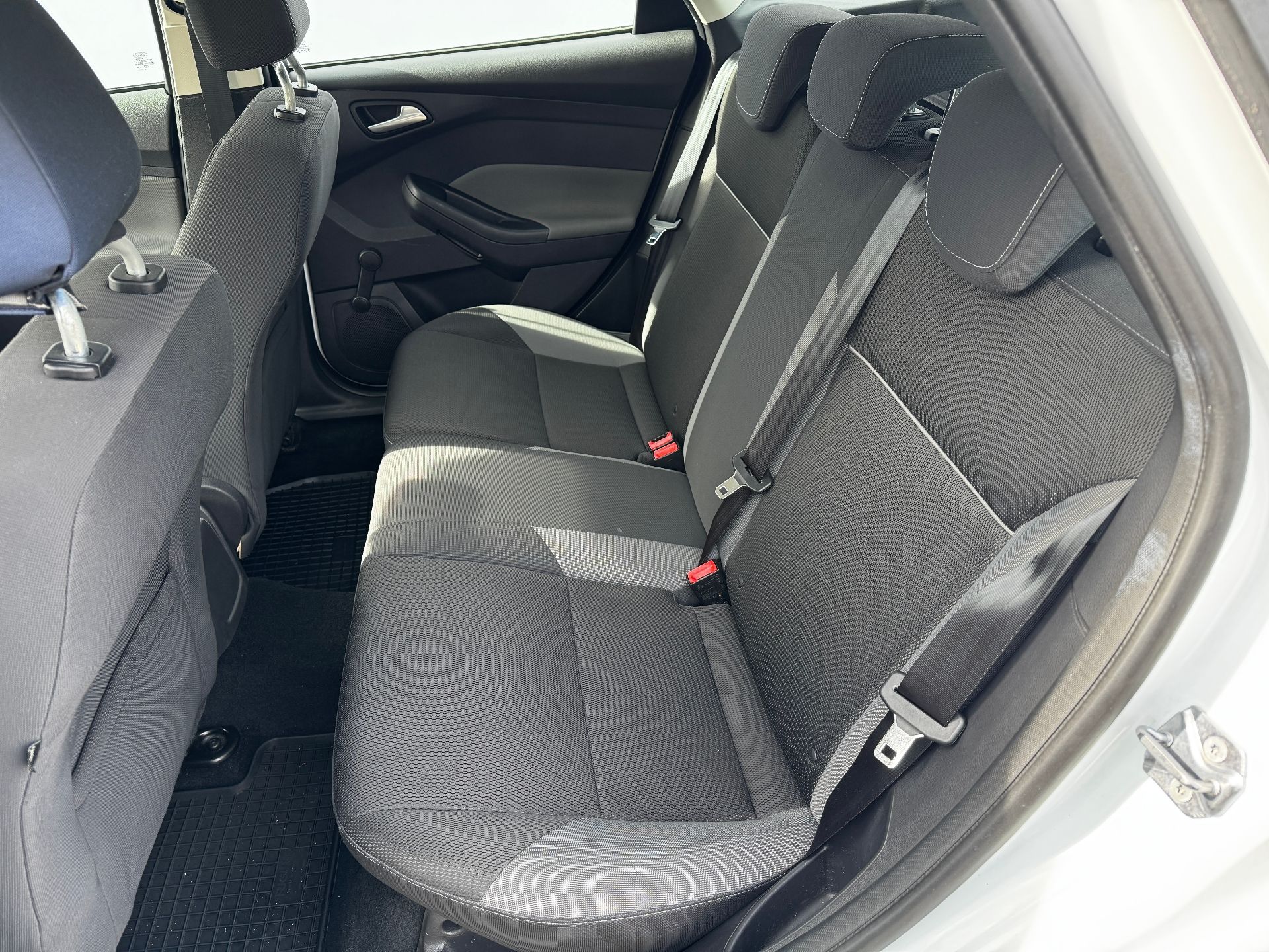Ford Focus, Ford Focus 1.0 EcoBoost 74kW - fotka 6