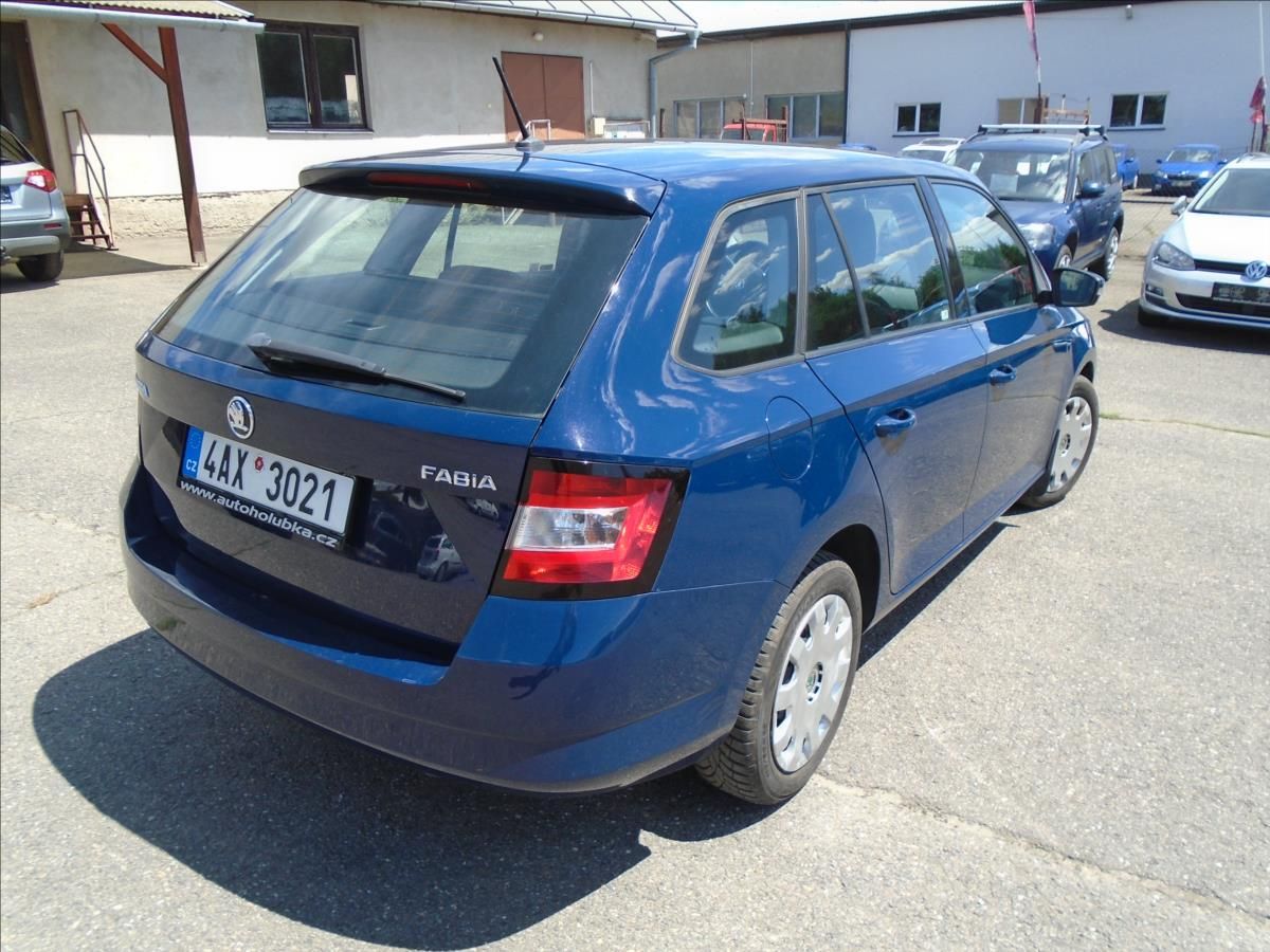 Škoda Fabia, 1,0 - fotka 4