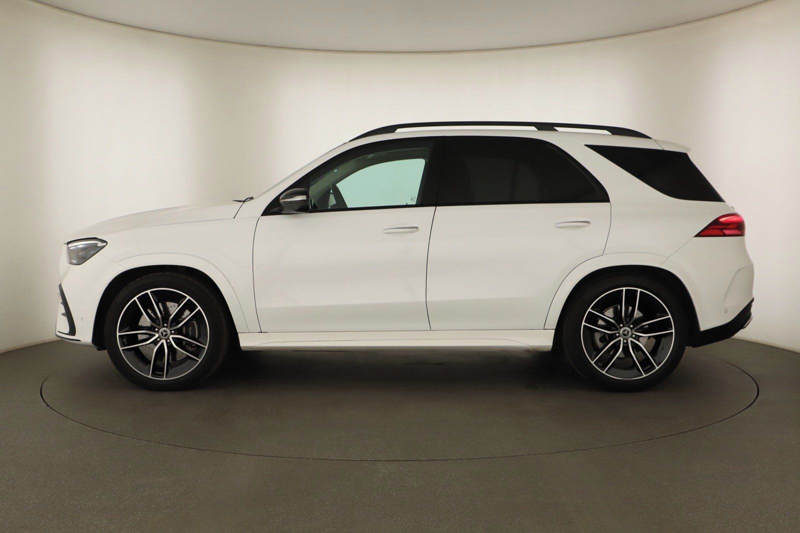 Mercedes-Benz GLE, 450, AMG Line, Tažné, Head Up - fotka 3