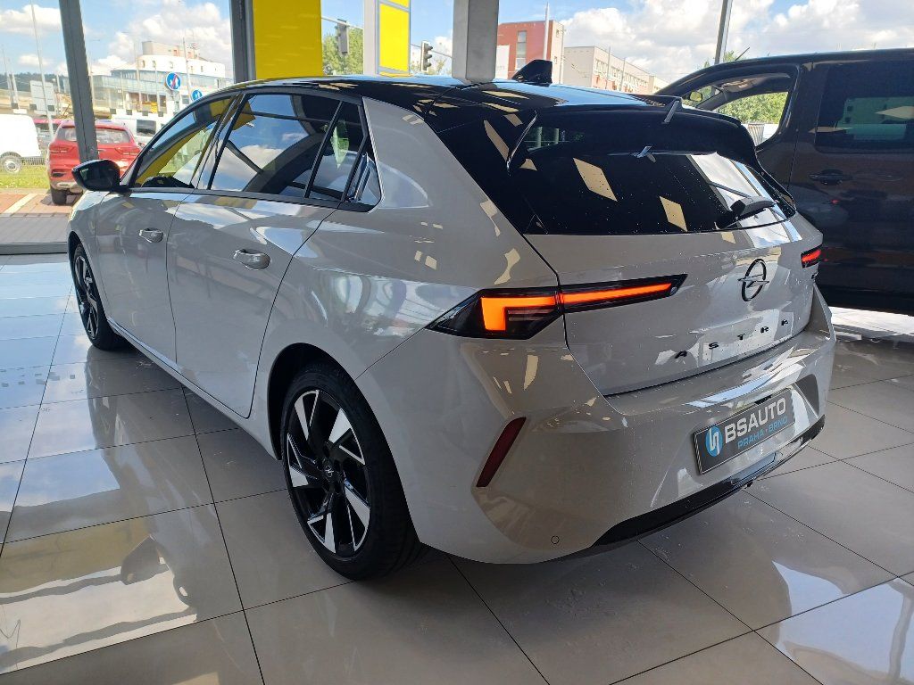 Opel Astra, 5DR GS Hybrid 1,2T 145k Aut - fotka 6
