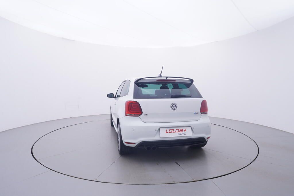 Volkswagen Polo, R-WRC 2.0 TSI 162 kW - fotka 4