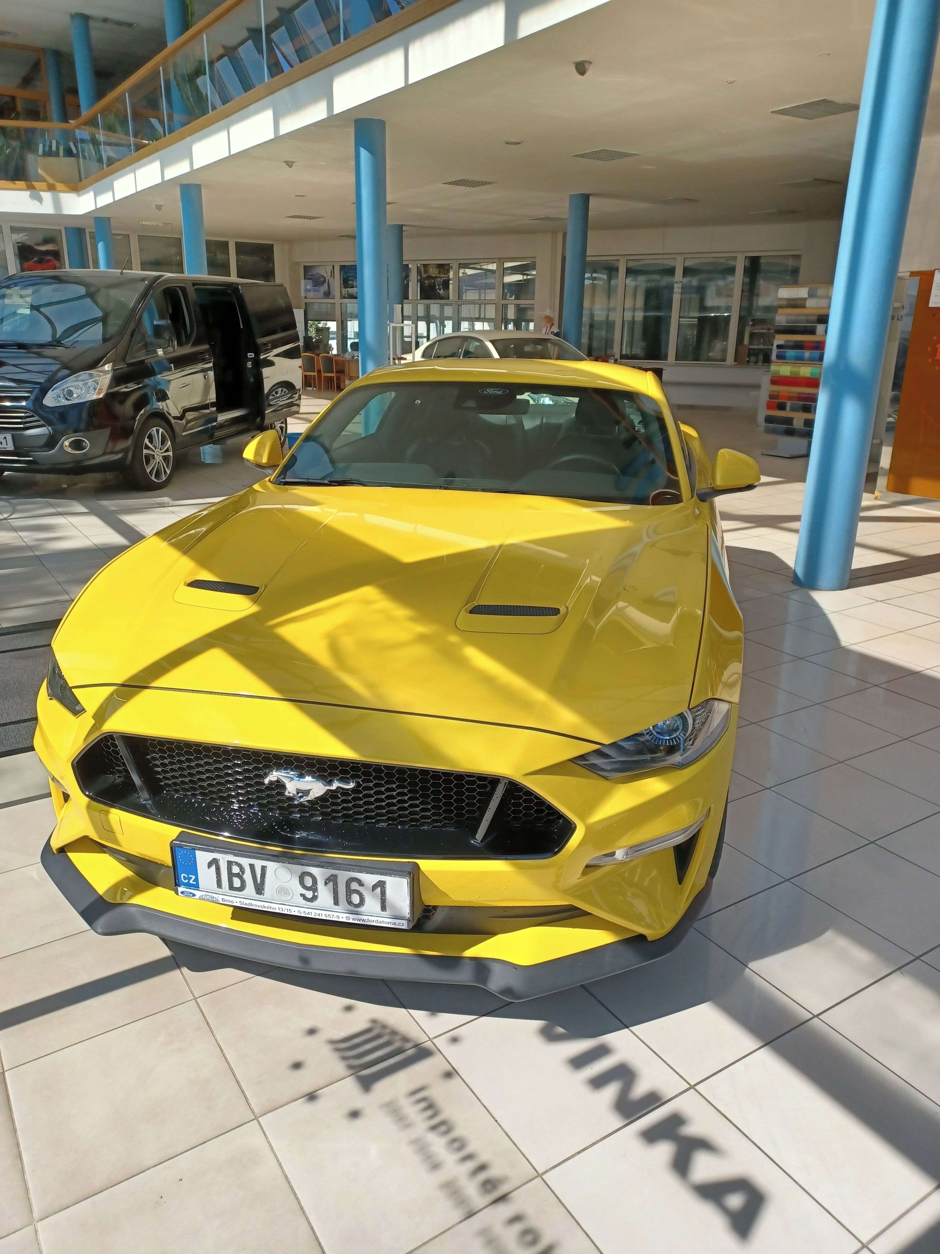 Ford Mustang, 1 majitel CZ perfektní stav
