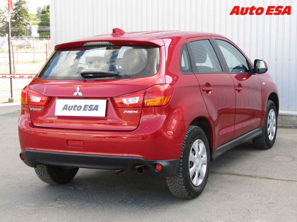 Mitsubishi ASX, 1.6 MIVEC,ČR - fotka 4