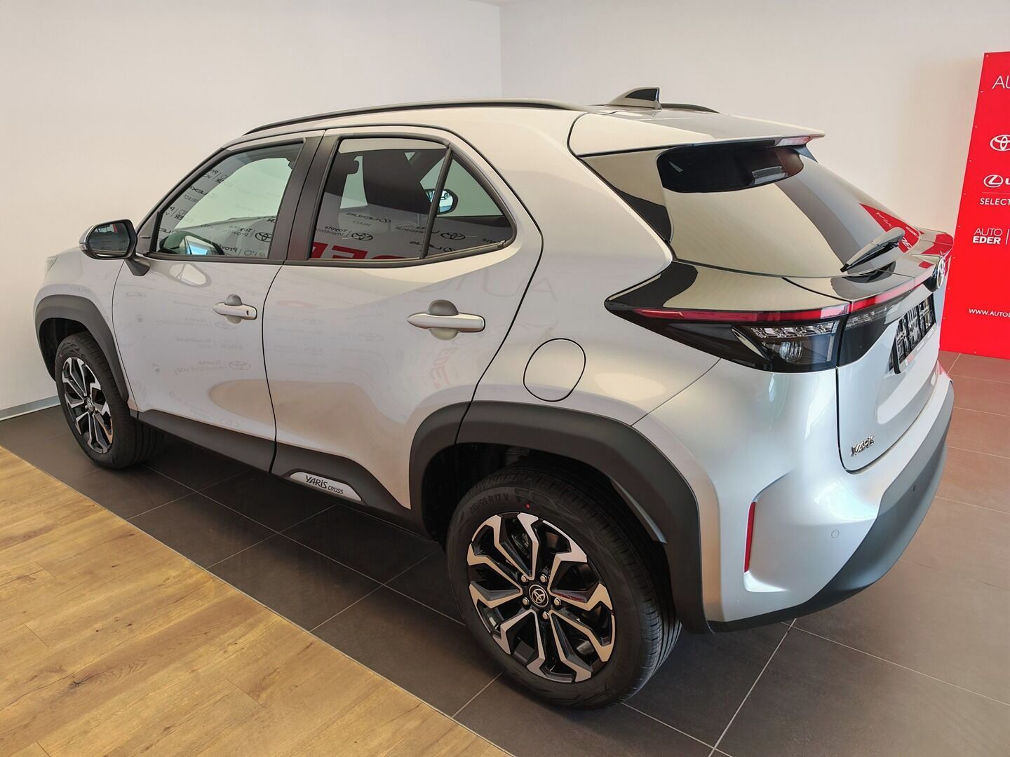 Toyota Yaris Cross, 1.5 Hybrid ( 130 k ) e - CVT - fotka 6