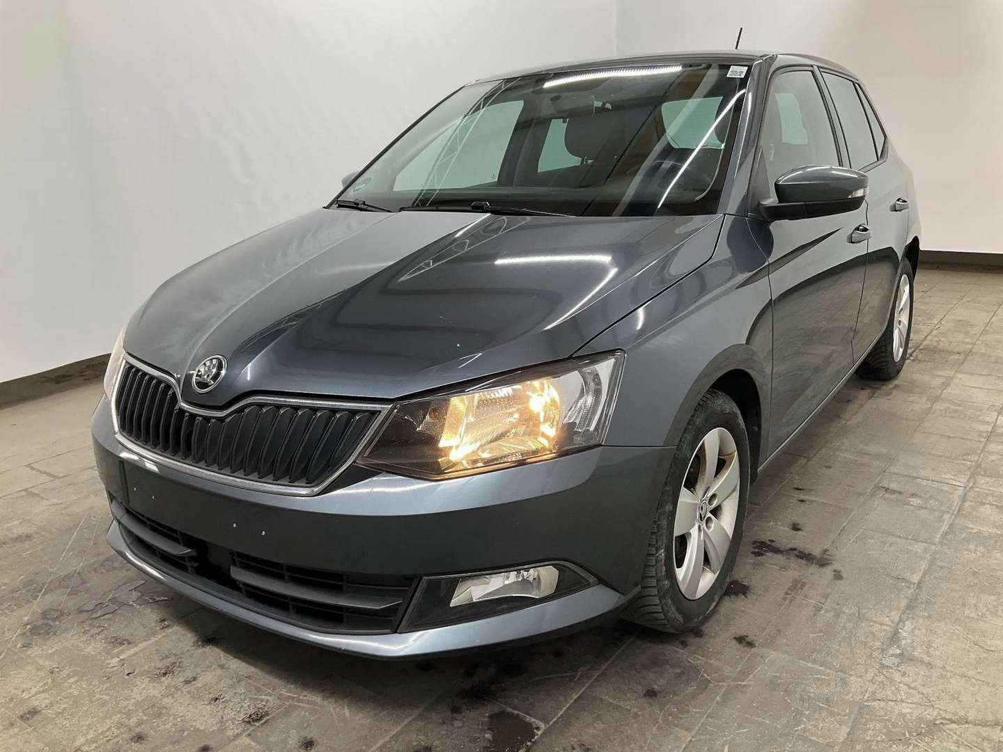 Škoda Fabia, 1.0MPi 55KW MULTIF. VOLANT TOP - fotka 4