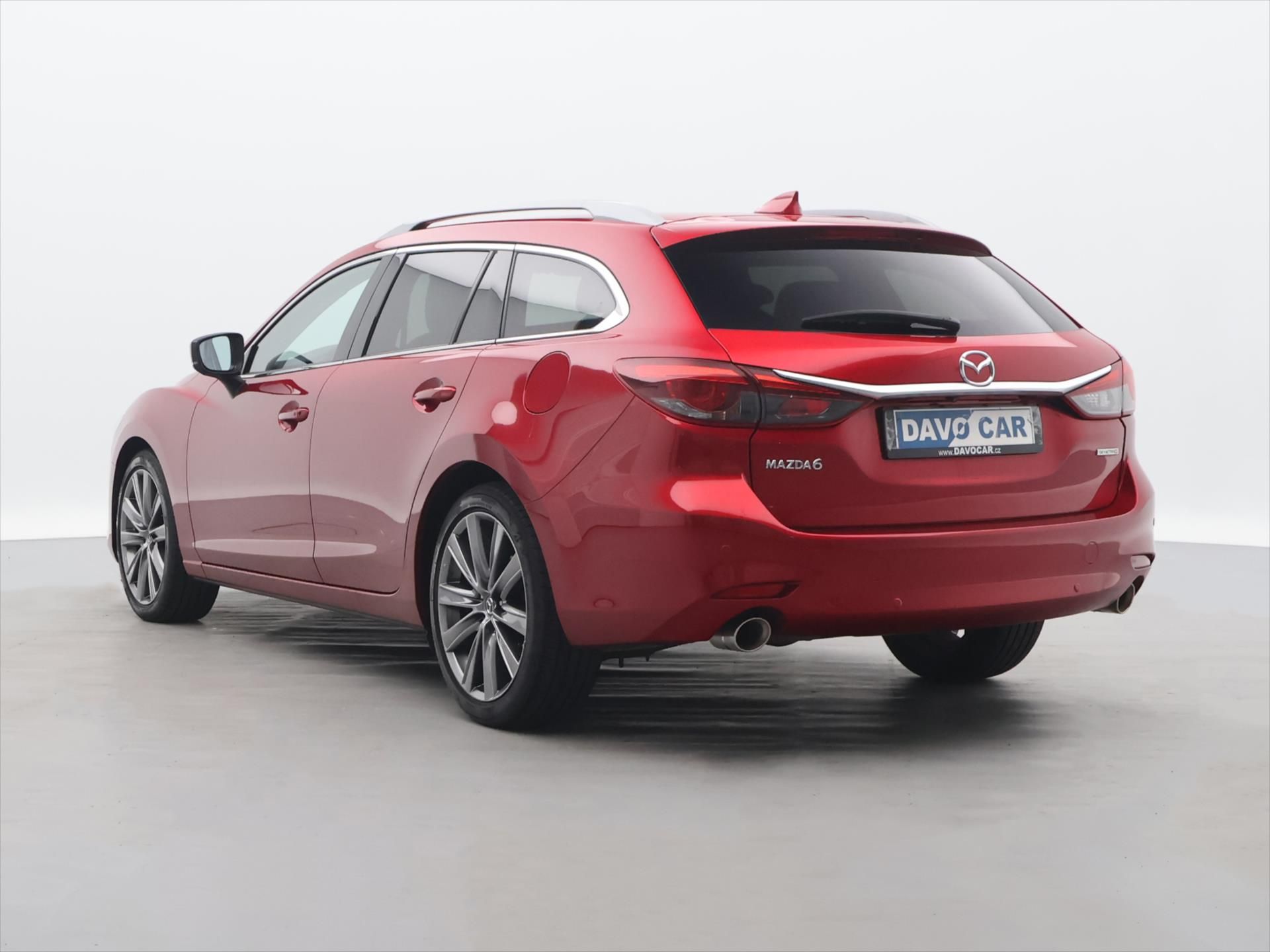 Mazda 6, 2,5 Skyactiv-G 143kW Revolutio - fotka 5