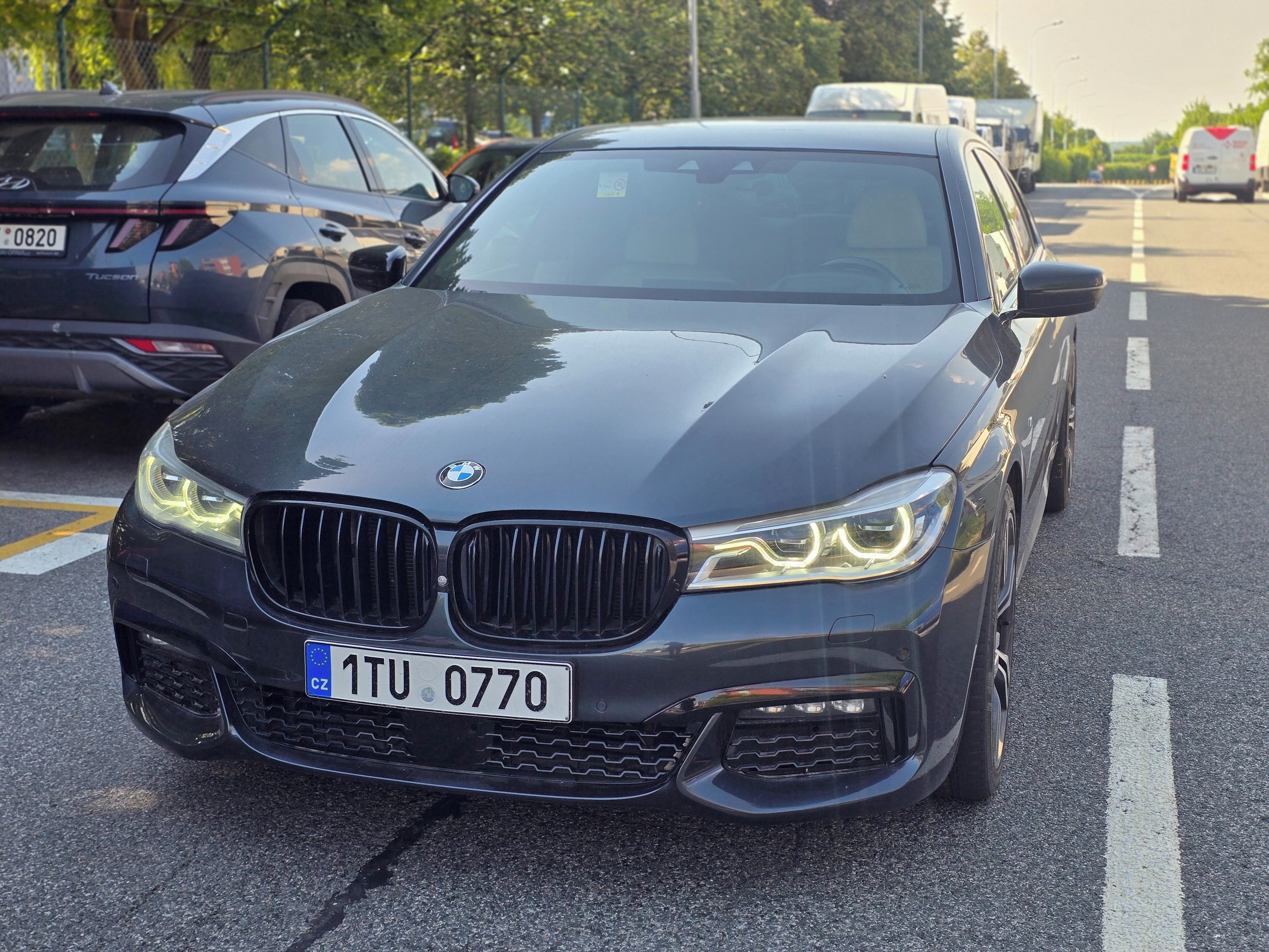 BMW Řada 7 - fotka 5