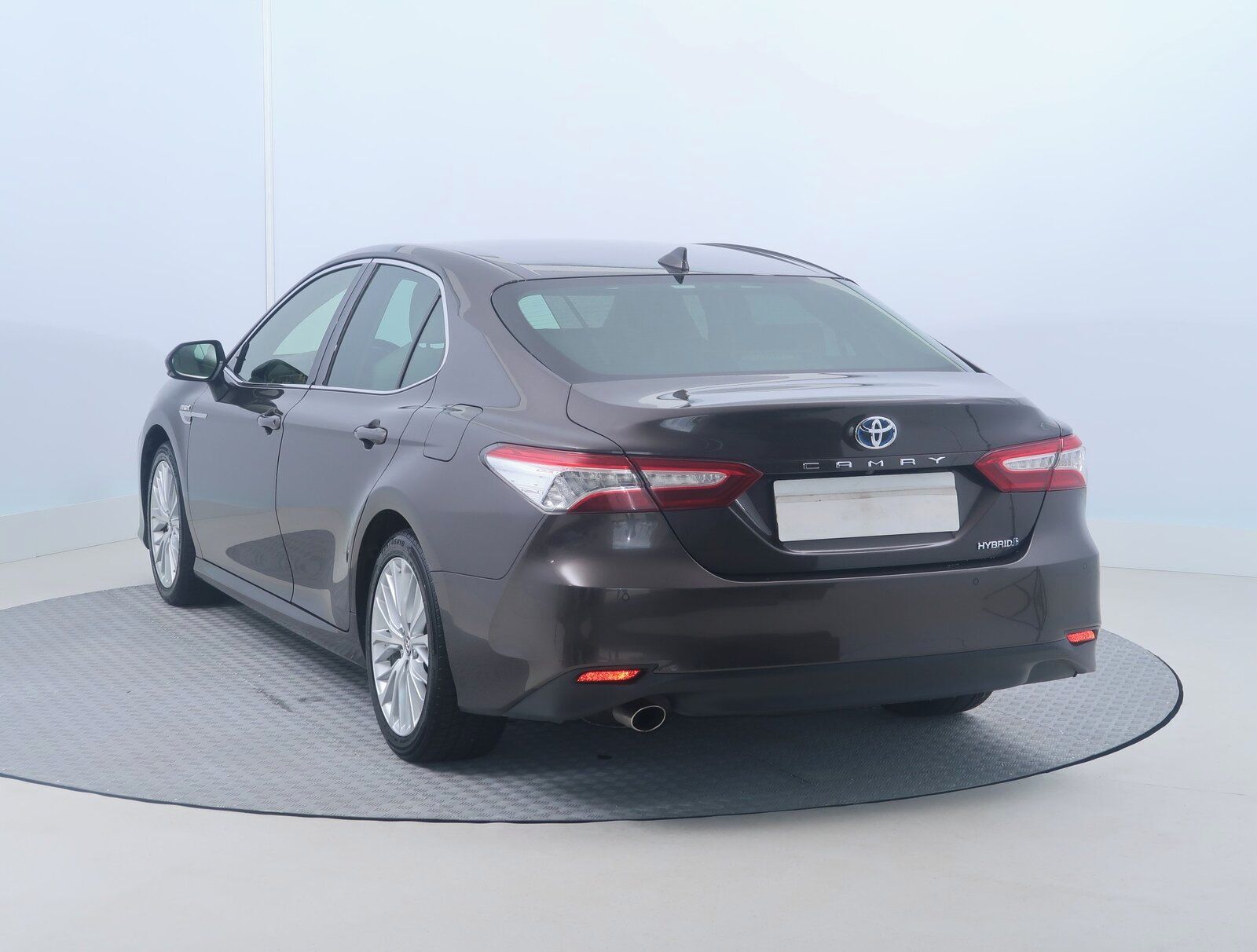 Toyota Camry, 2.5 Hybrid, Executive, Automat - fotka 4