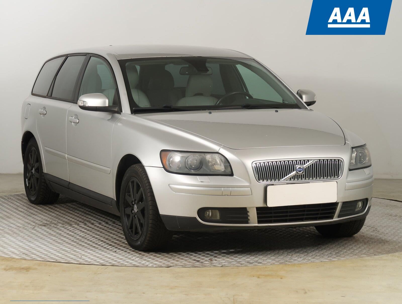 Volvo V50, D5, Automat, Automatická klima