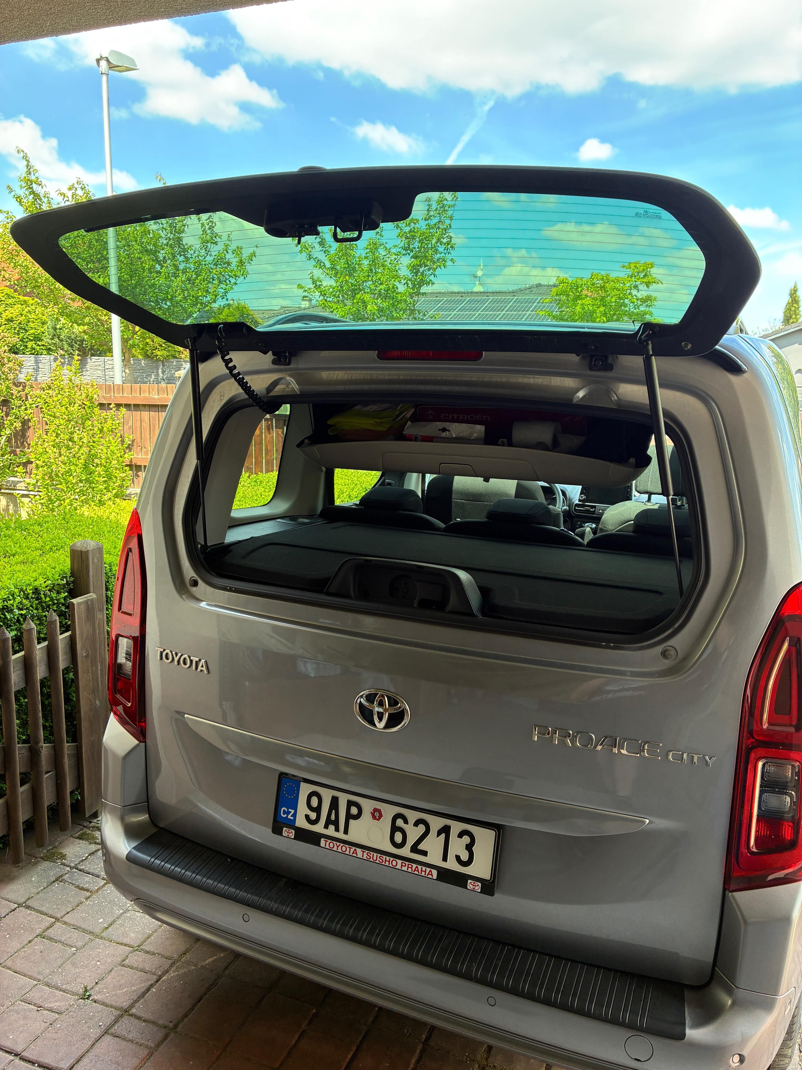 Toyota Proace, Toyota ProAce City Verso1,5 D - fotka 3