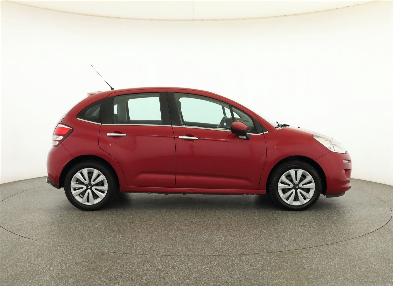 Citroën C3, 1.6 HDi, Klima, Tempomat - fotka 6