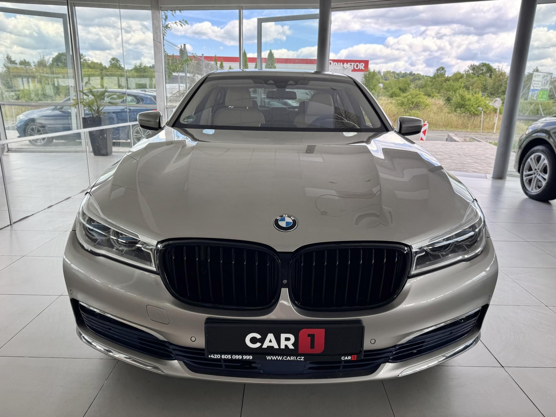 BMW Řada 7, 730d xDrive*Laser*Dověry*Masáž - fotka 3