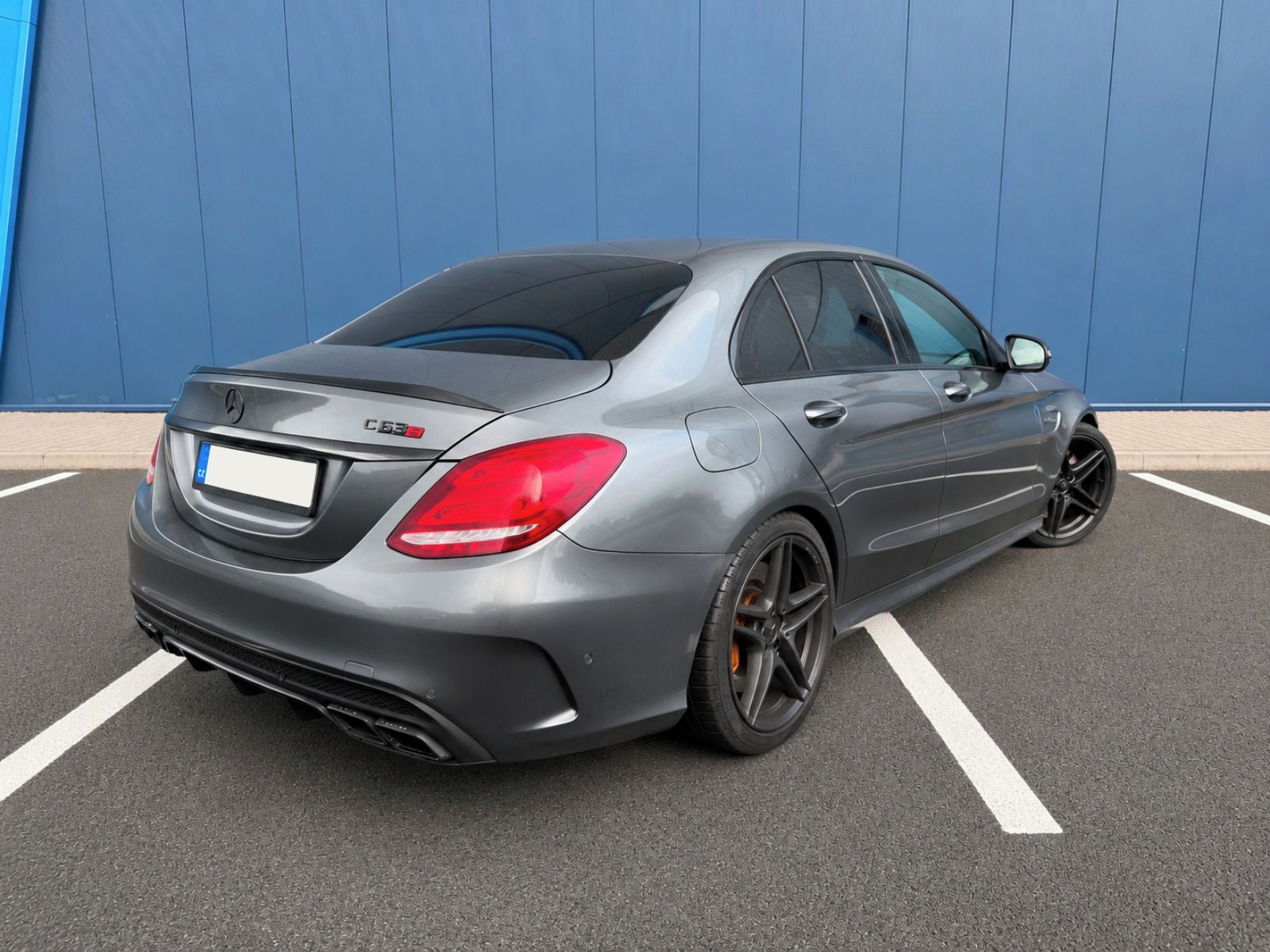 Mercedes-Benz Třídy C, amg 63 - fotka 5