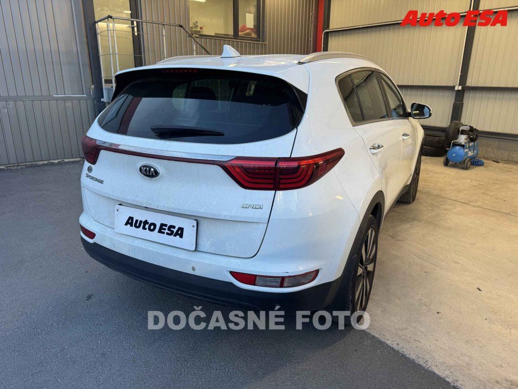 Kia Sportage, 2.0 CRDi - fotka 2
