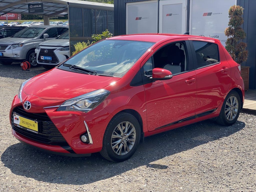 Toyota Yaris, 1.5i, ČR, Trend, 2xKola - fotka 3