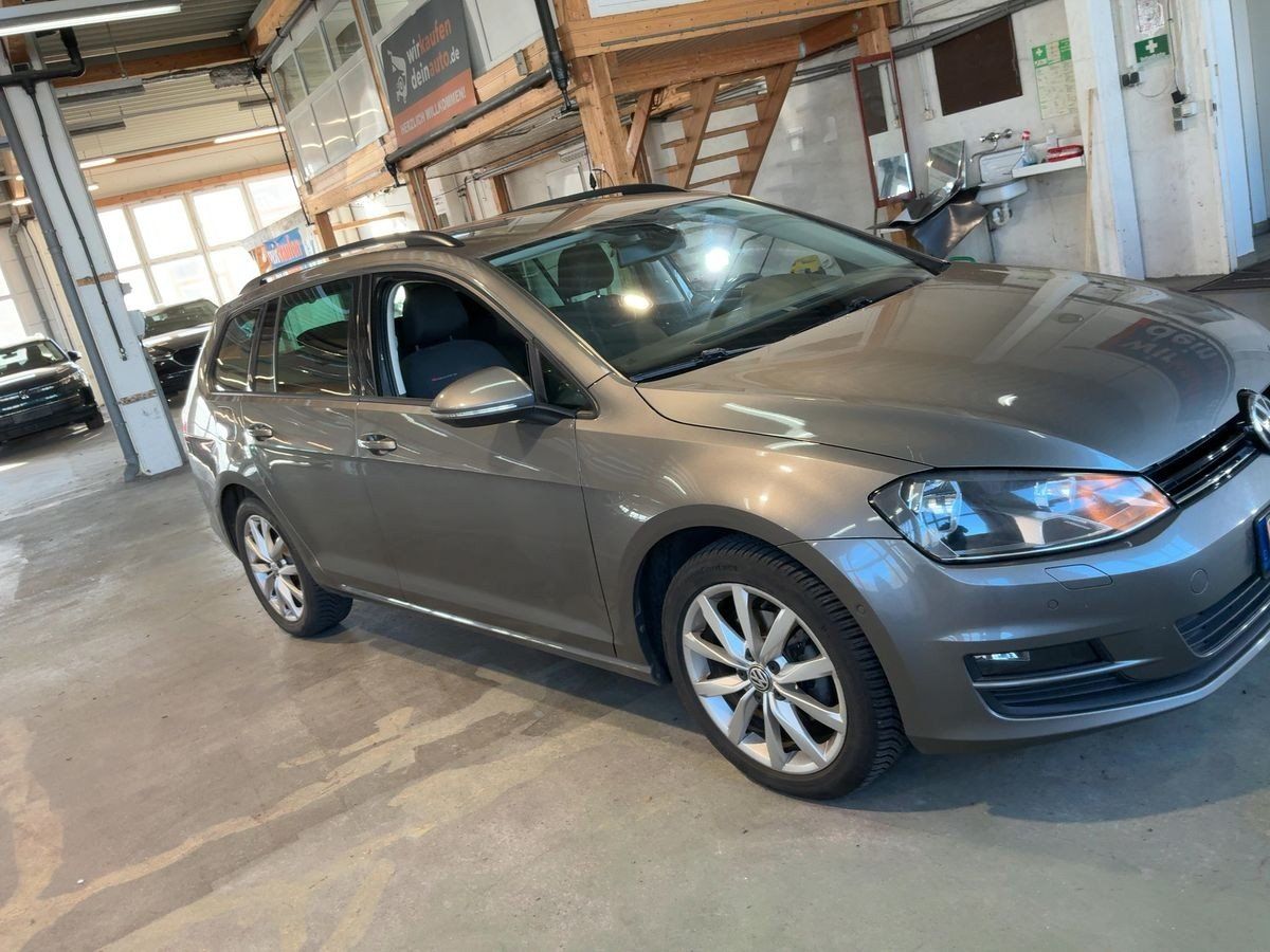 Volkswagen Golf, 1.2 TSi DSG Comfortline - fotka 3