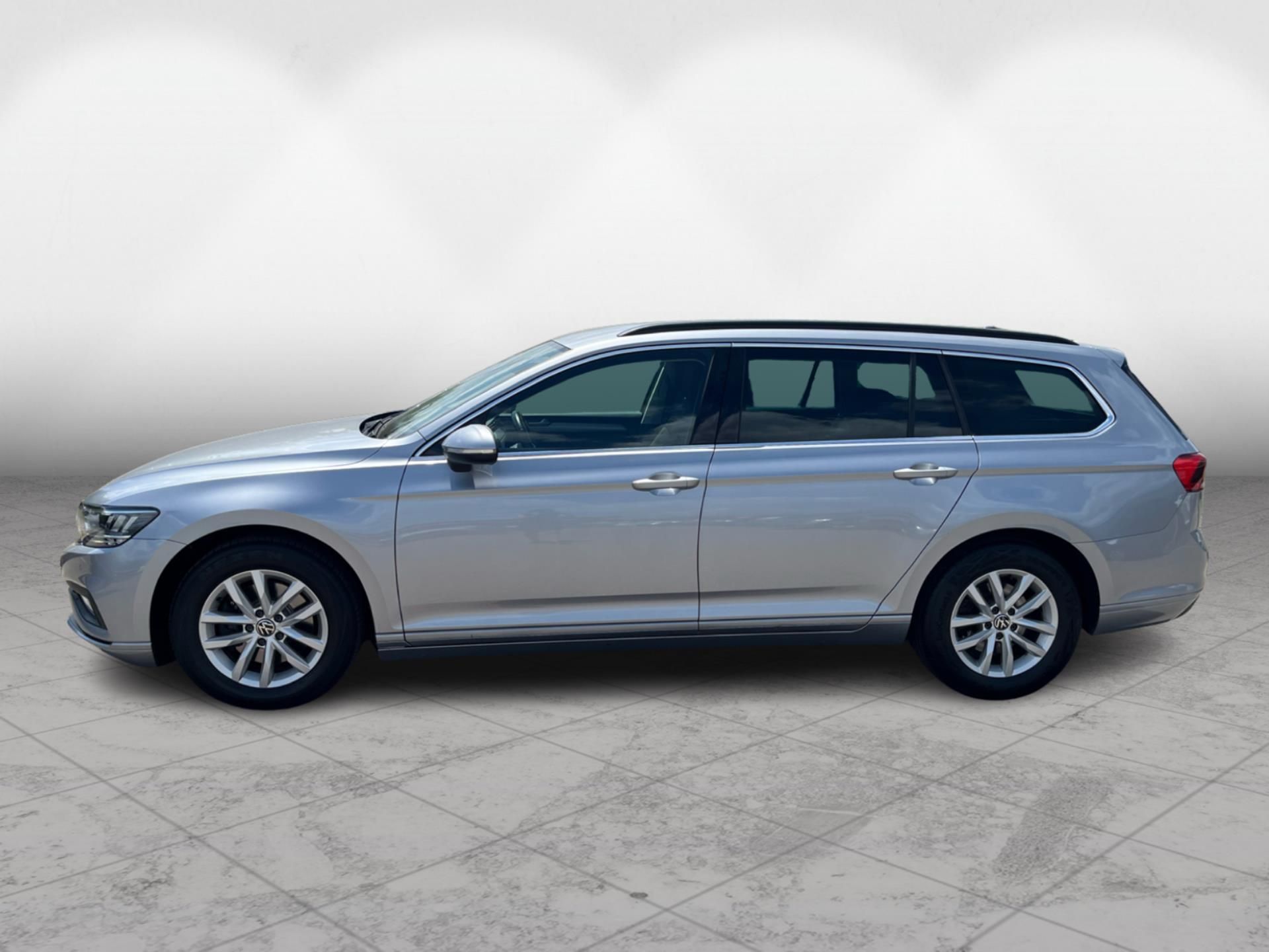 Volkswagen Passat, 2.0TDi DSG 110kW BusinessPremi - fotka 4