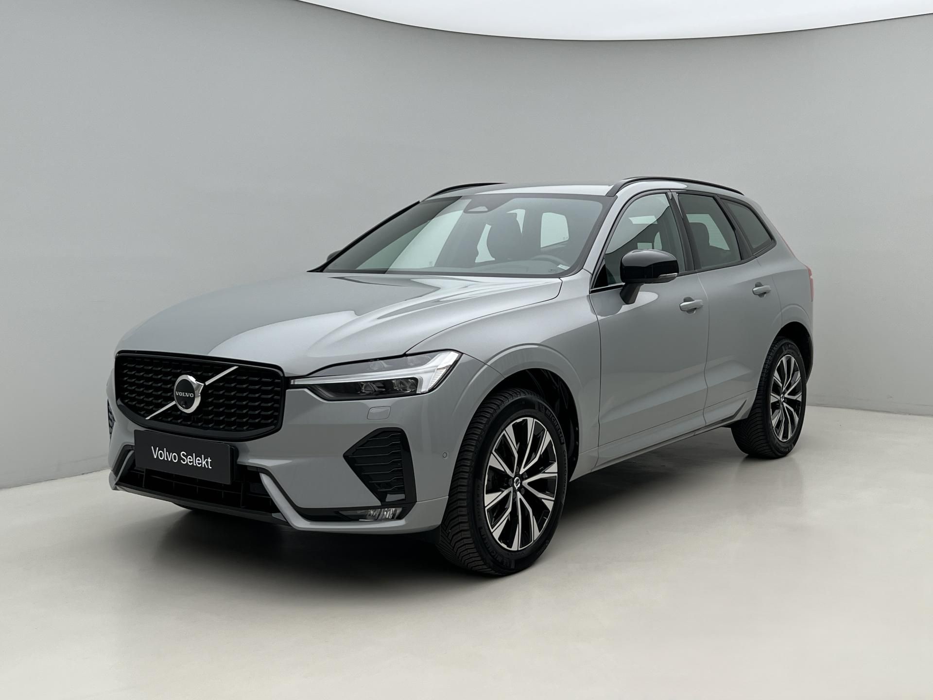 Volvo XC60, B4 AWD DARK PLUS CZ 1. maj.