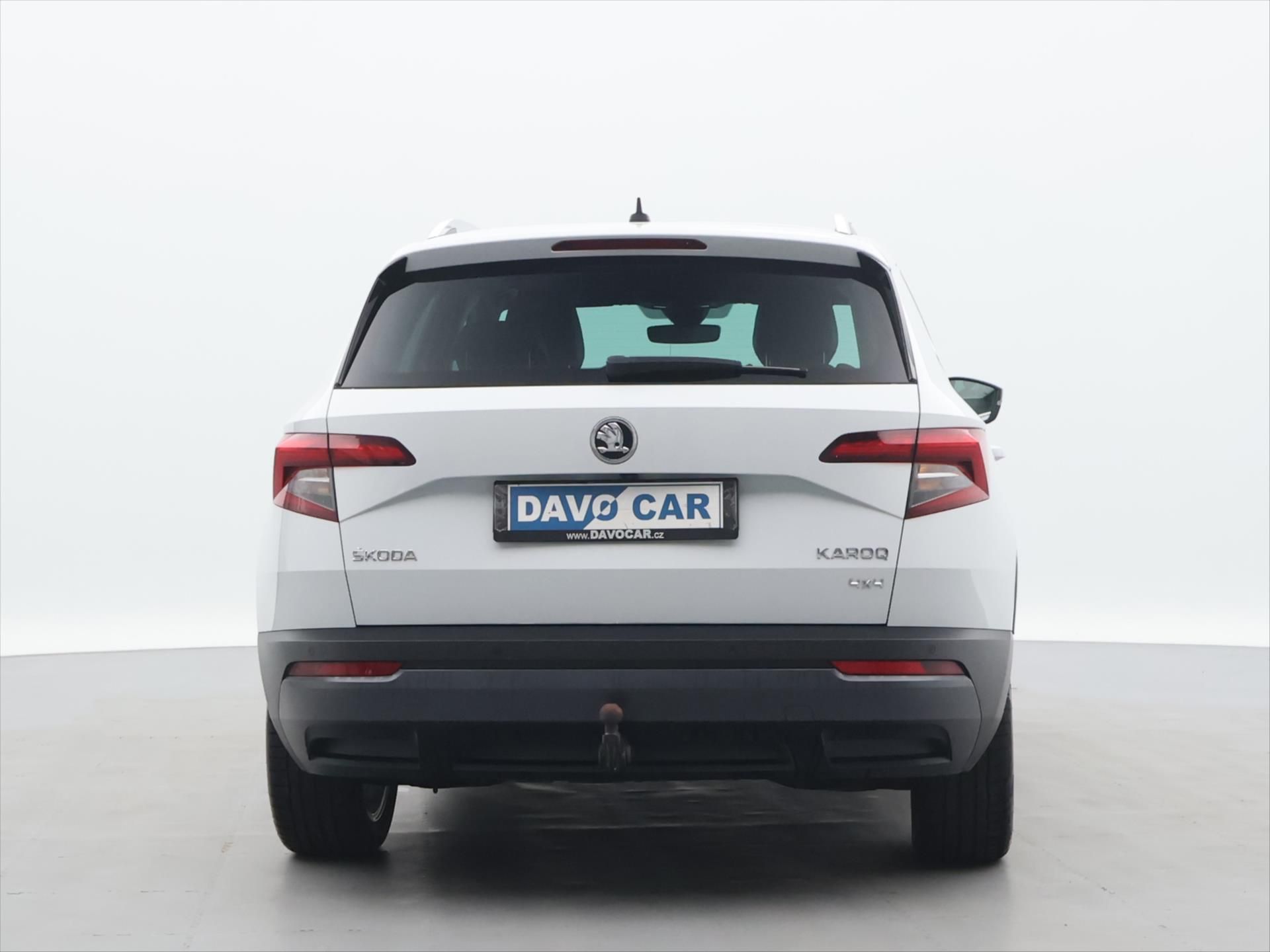 Škoda Karoq, 2,0 TDi 110 KW DSG STYLE - fotka 6