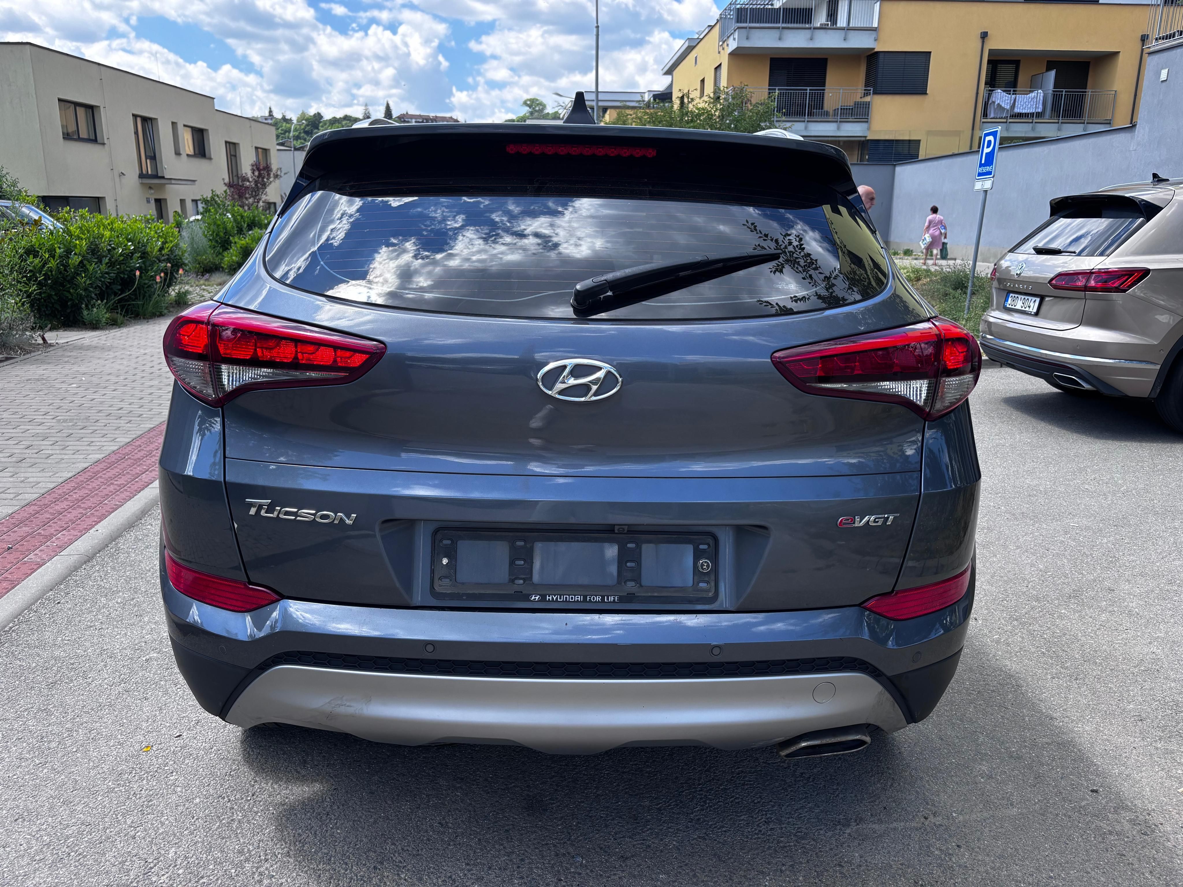 Hyundai Tucson, 1.7CRDI 104KW,ELEGANCE,DPH,AUT - fotka 4