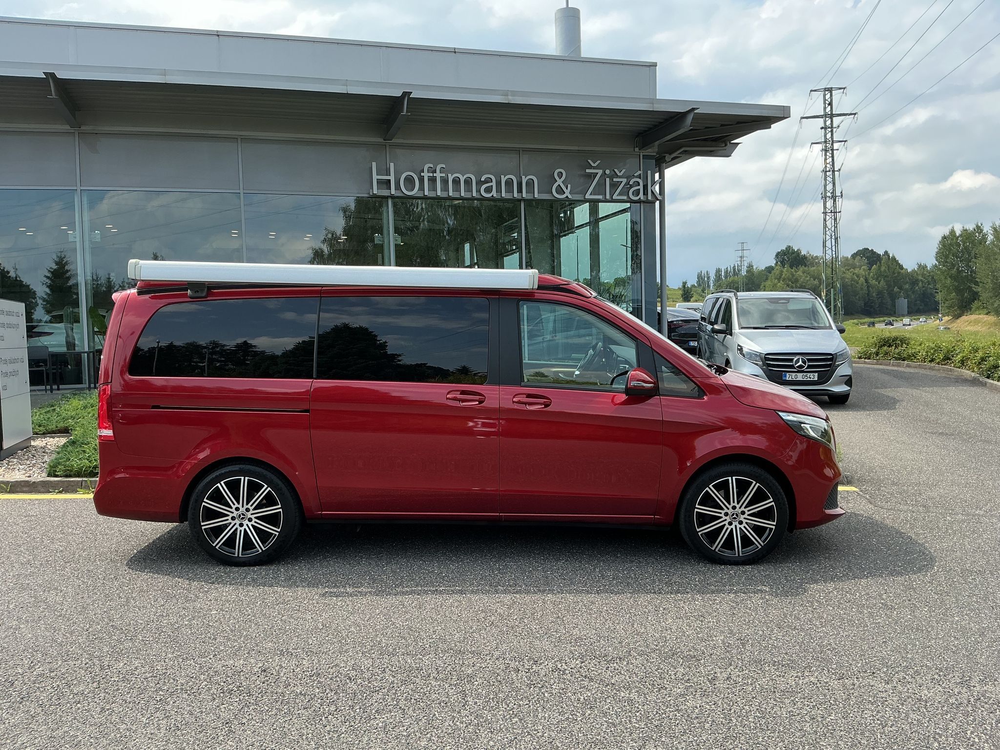 Mercedes-Benz Třídy V, 300 d MARCO POLO 4MATIC - fotka 4