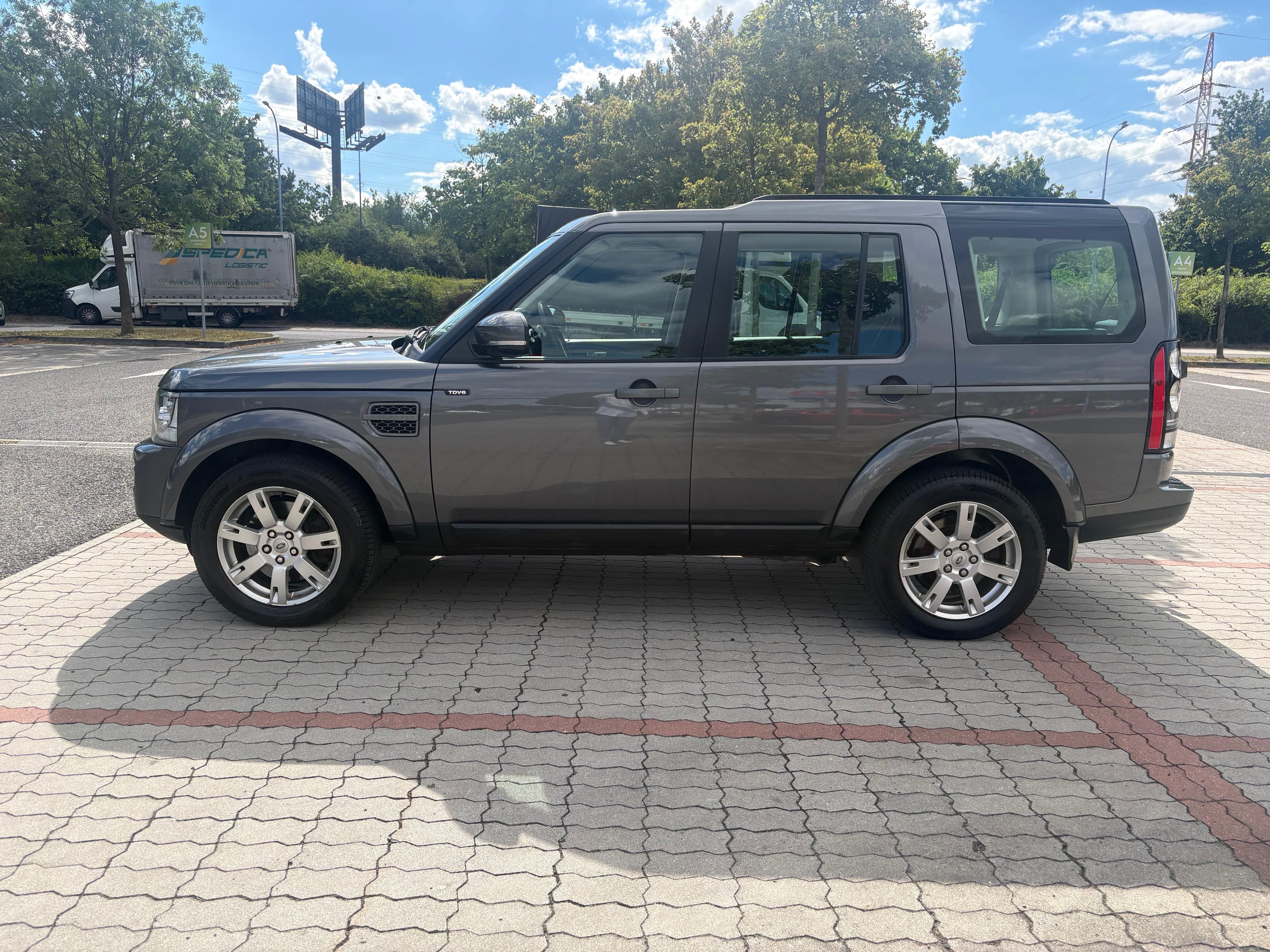 Land Rover Discovery, Discovery 4,  3L, TDV6, 4x4 - fotka 2