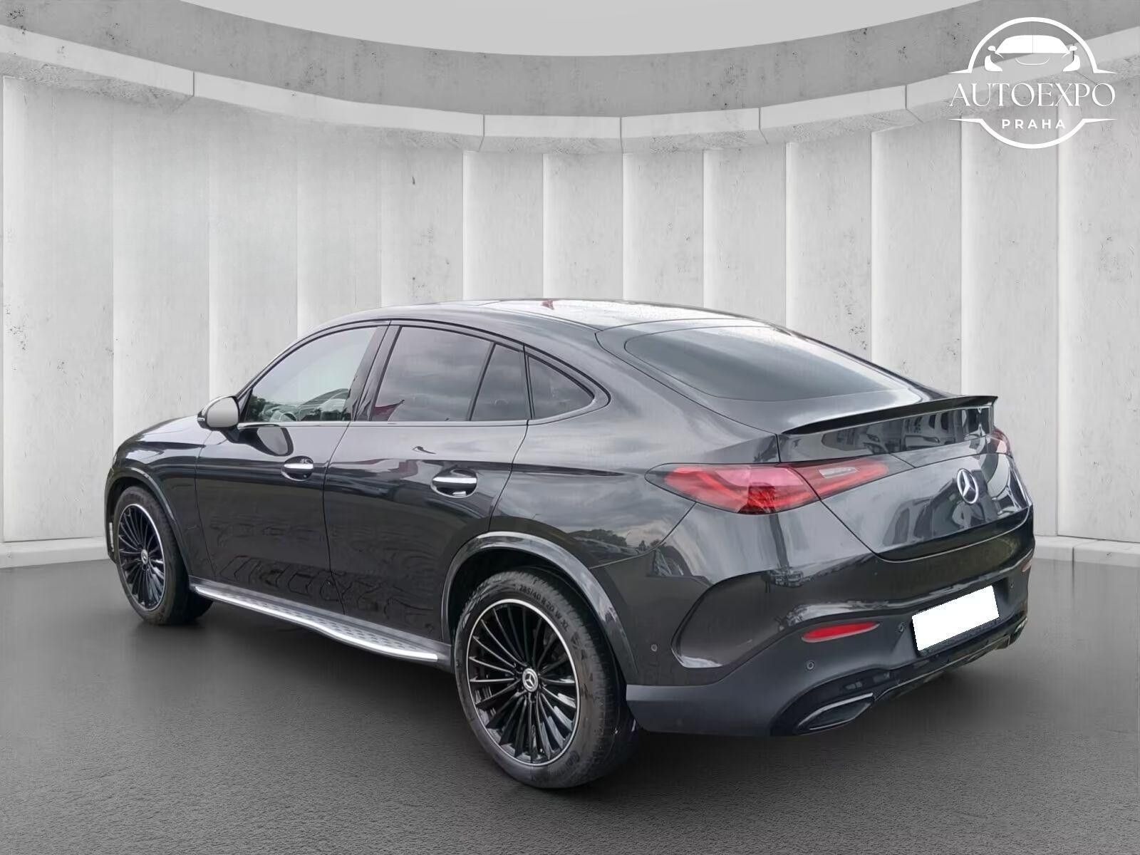 Mercedes-Benz GLC, 300d AMG Line 4Matic - fotka 4