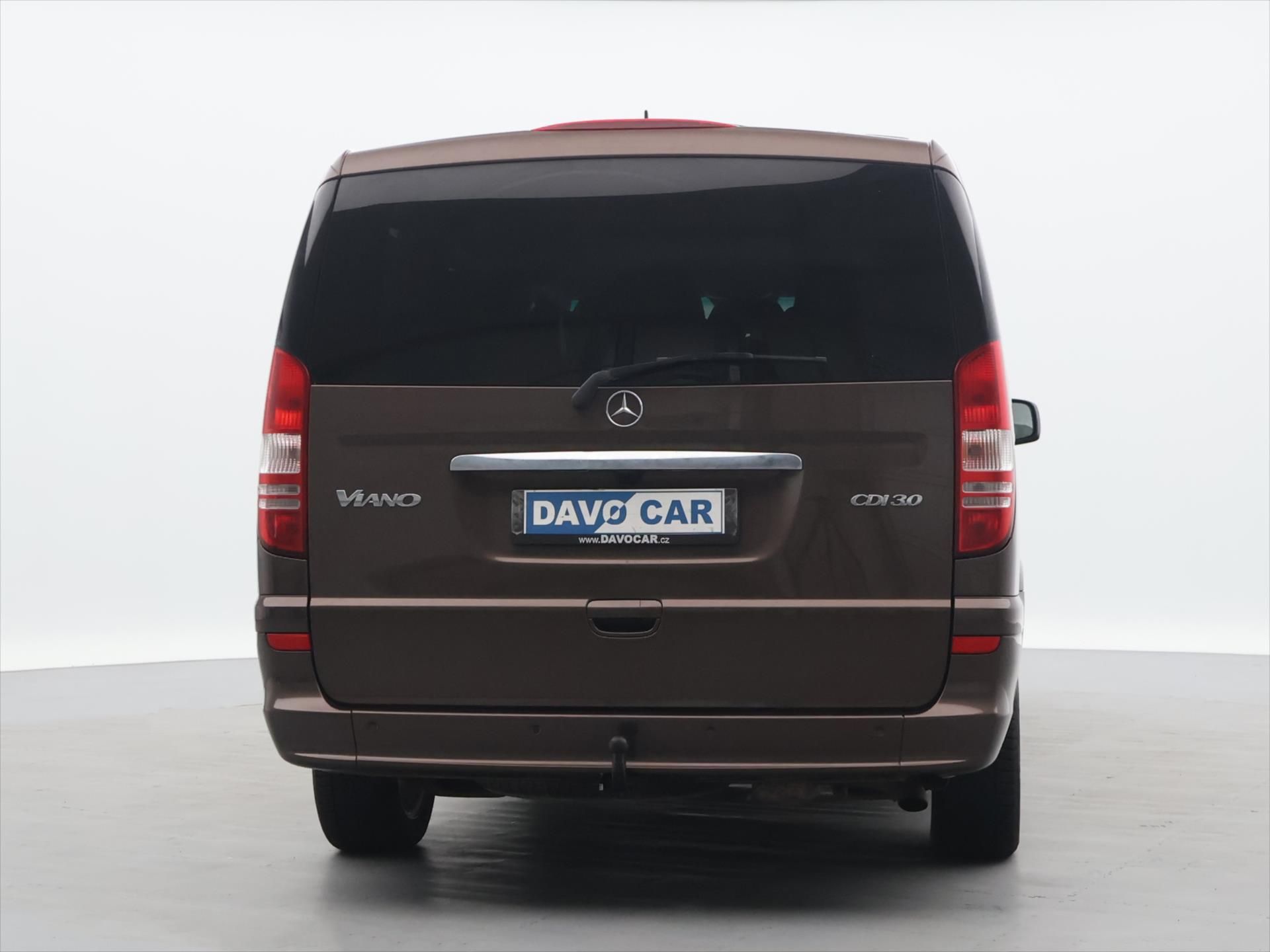 Mercedes-Benz Viano, 3,0 CDI 7míst Aut.165kW CZ DPH - fotka 6