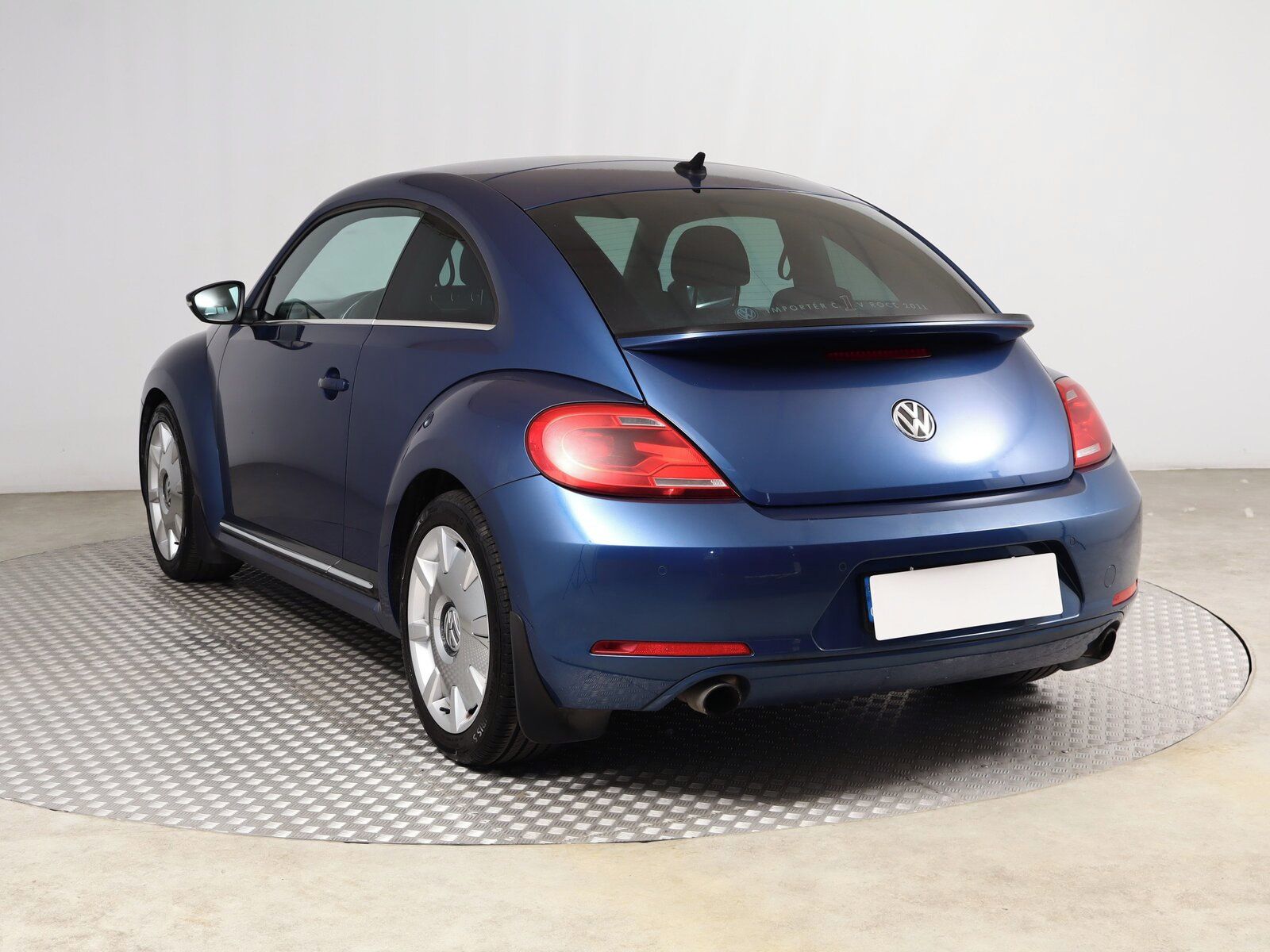 Volkswagen Beetle, 2.0 TSI, Automat, Navi - fotka 4