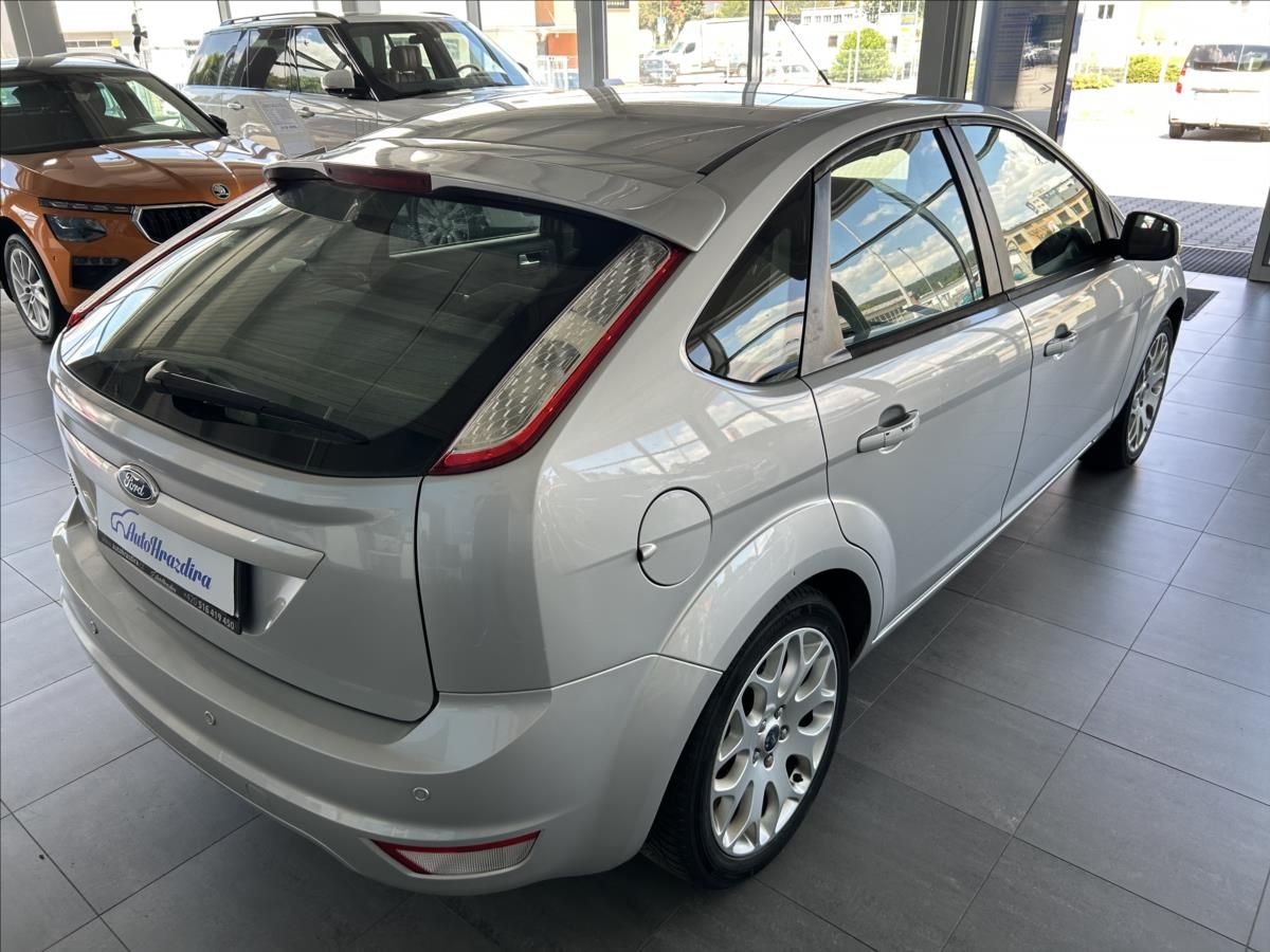 Ford Focus, 1,6   SERVISKA,KLIMATIZACE - fotka 6