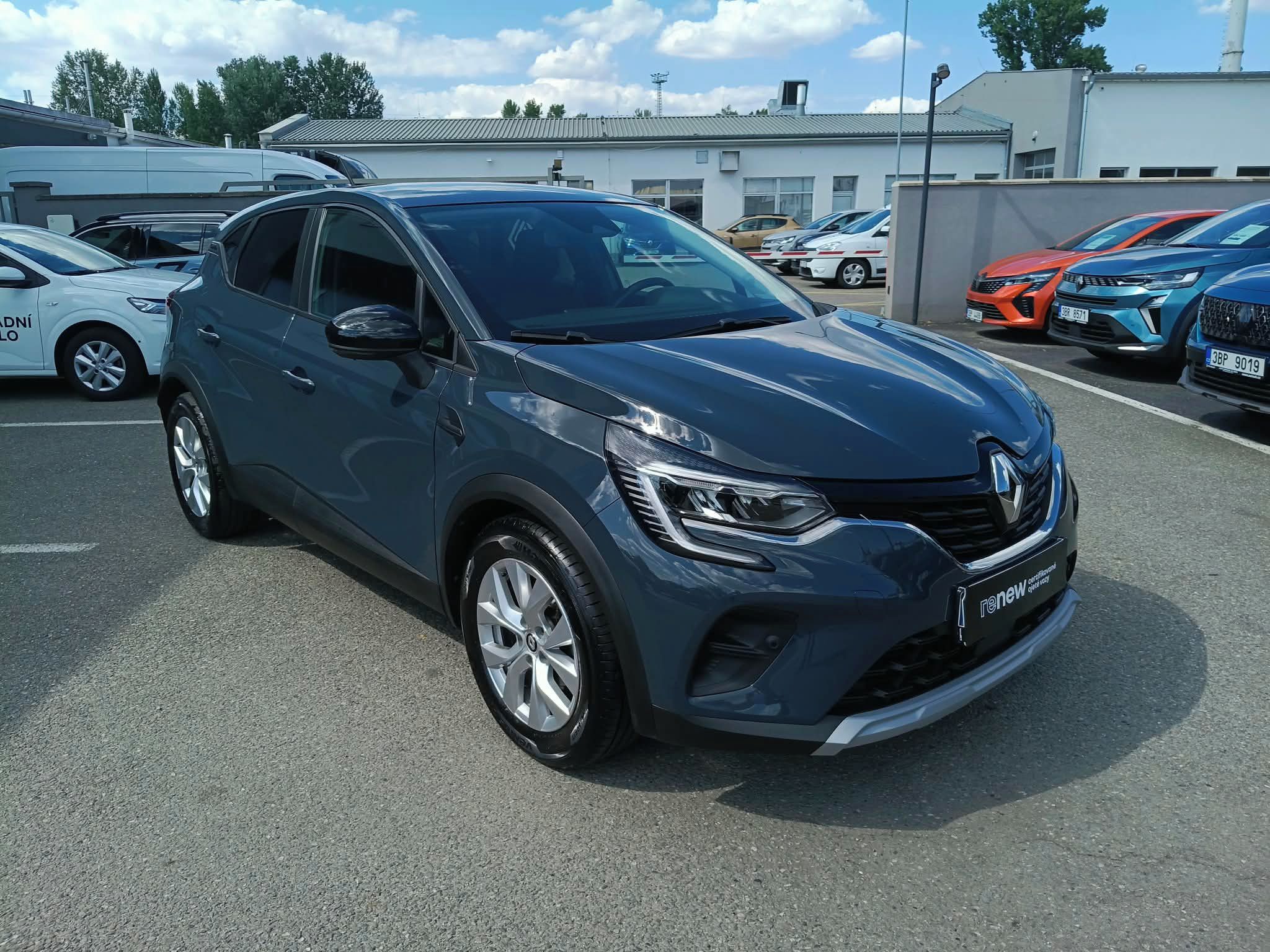 Renault Captur, TCe 100 Zen - fotka 2