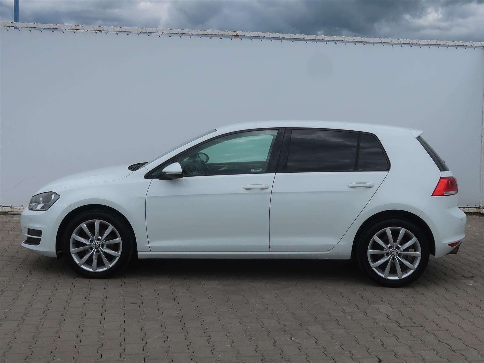 Volkswagen Golf, 1.6 TDI, Highline, Automat - fotka 3