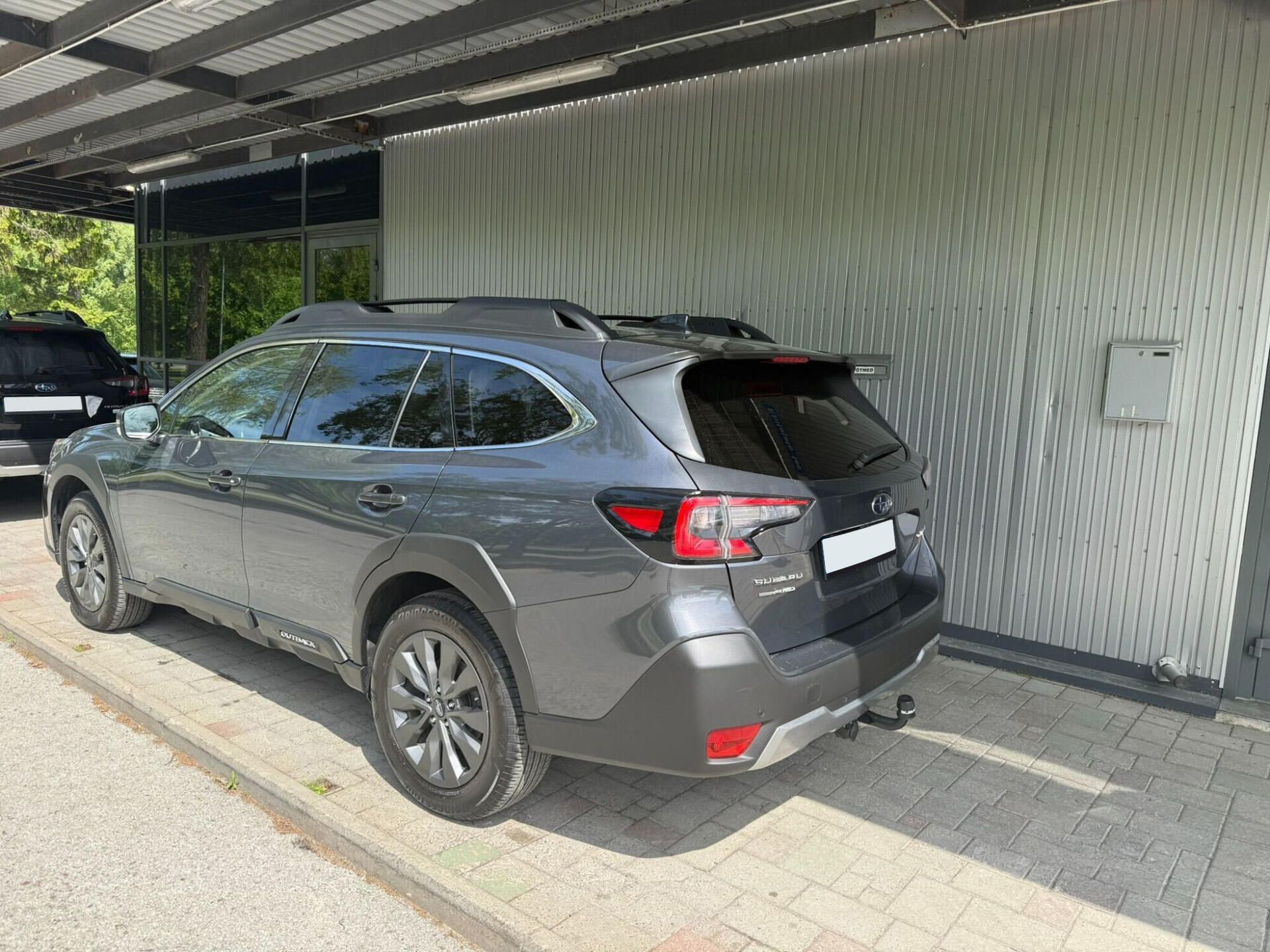 Subaru Outback, 2.5i 4WD Comfort + tažné - fotka 4